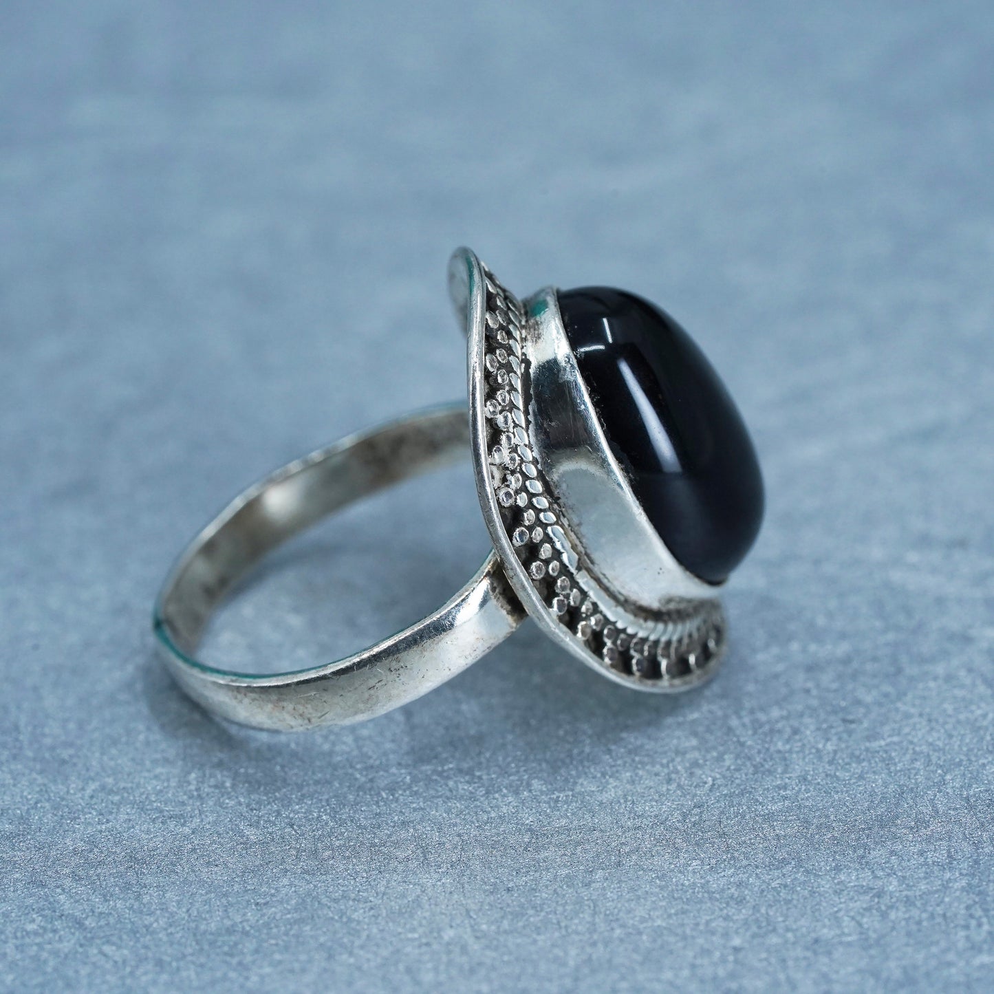 Size 6, vintage Sterling 925 silver handmade ring with onyx and beads