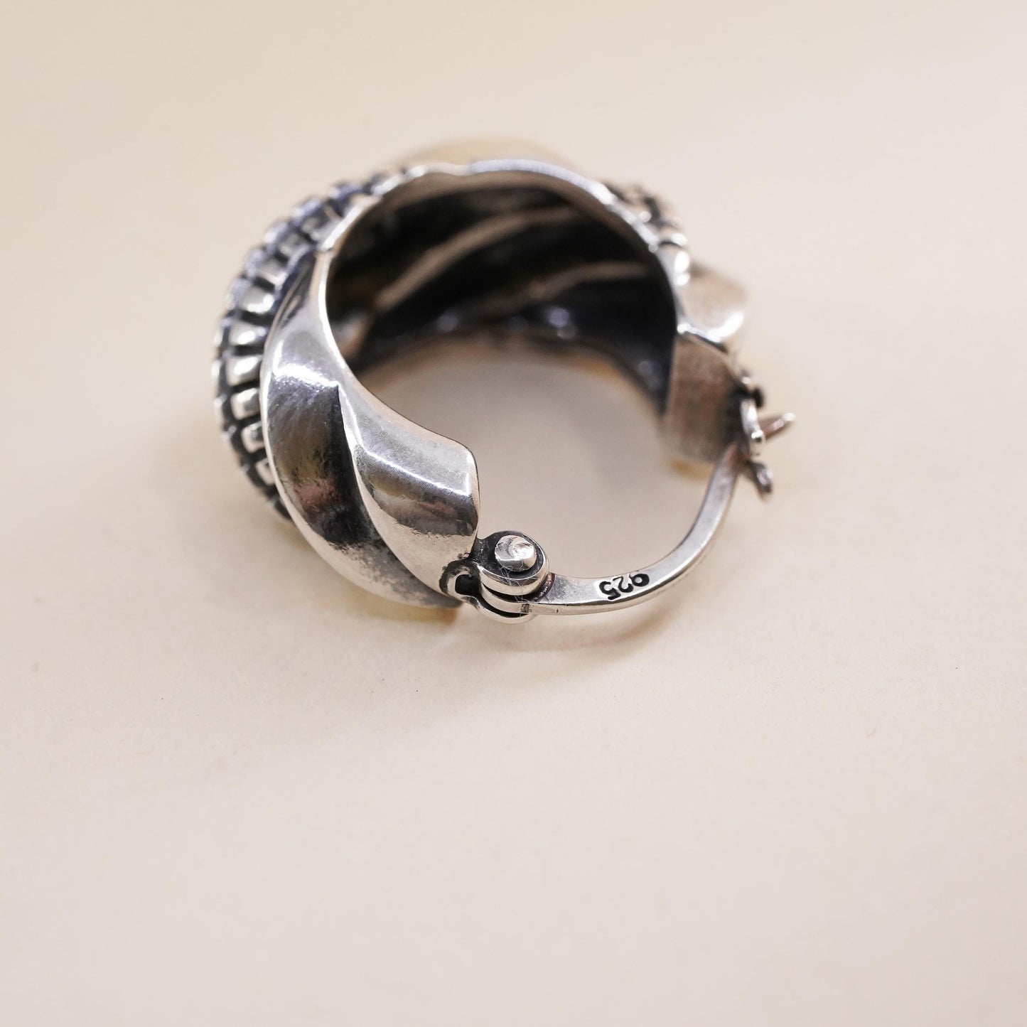 0.75”, Vintage sterling silver single earring, twisted 925 huggie hoop