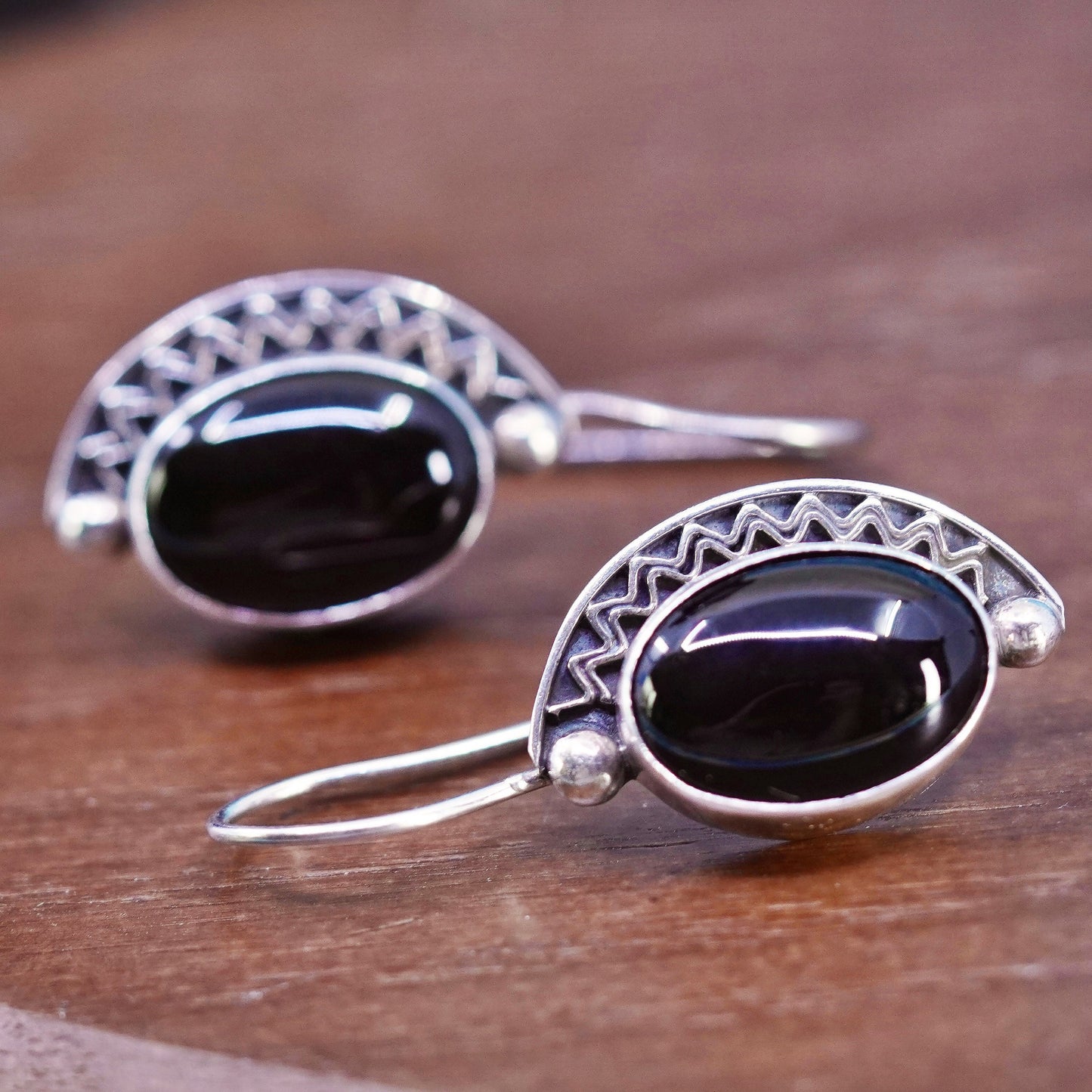 Vintage Sterling 925 Silver Handmade Earrings with oval onyx