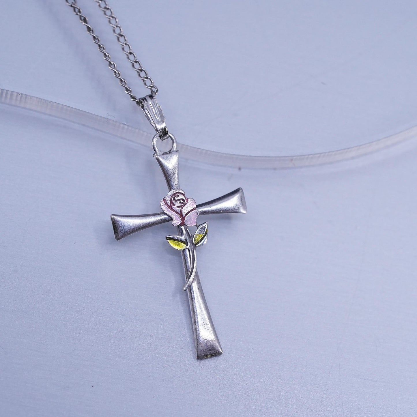 18”, vintage Sterling 925 silver circle necklace with cross pendant rose flower