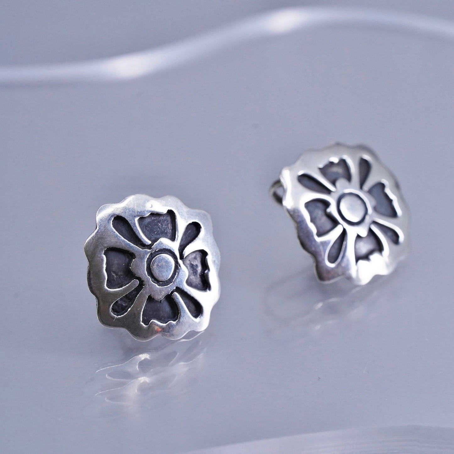 Vintage Mexican Sterling 925 silver handmade earrings, floral screw back