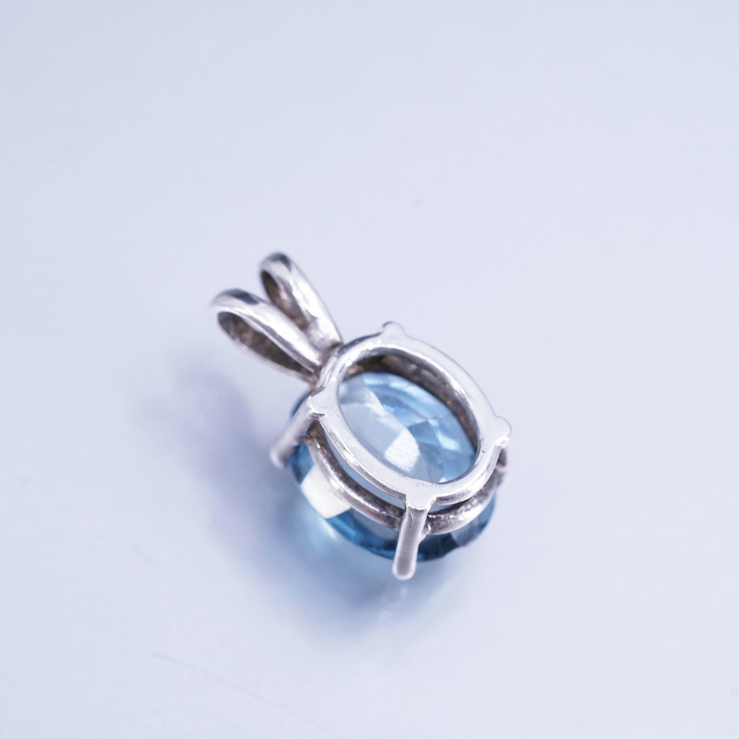 Vintage sterling 925 silver oval pendant with blue topaz