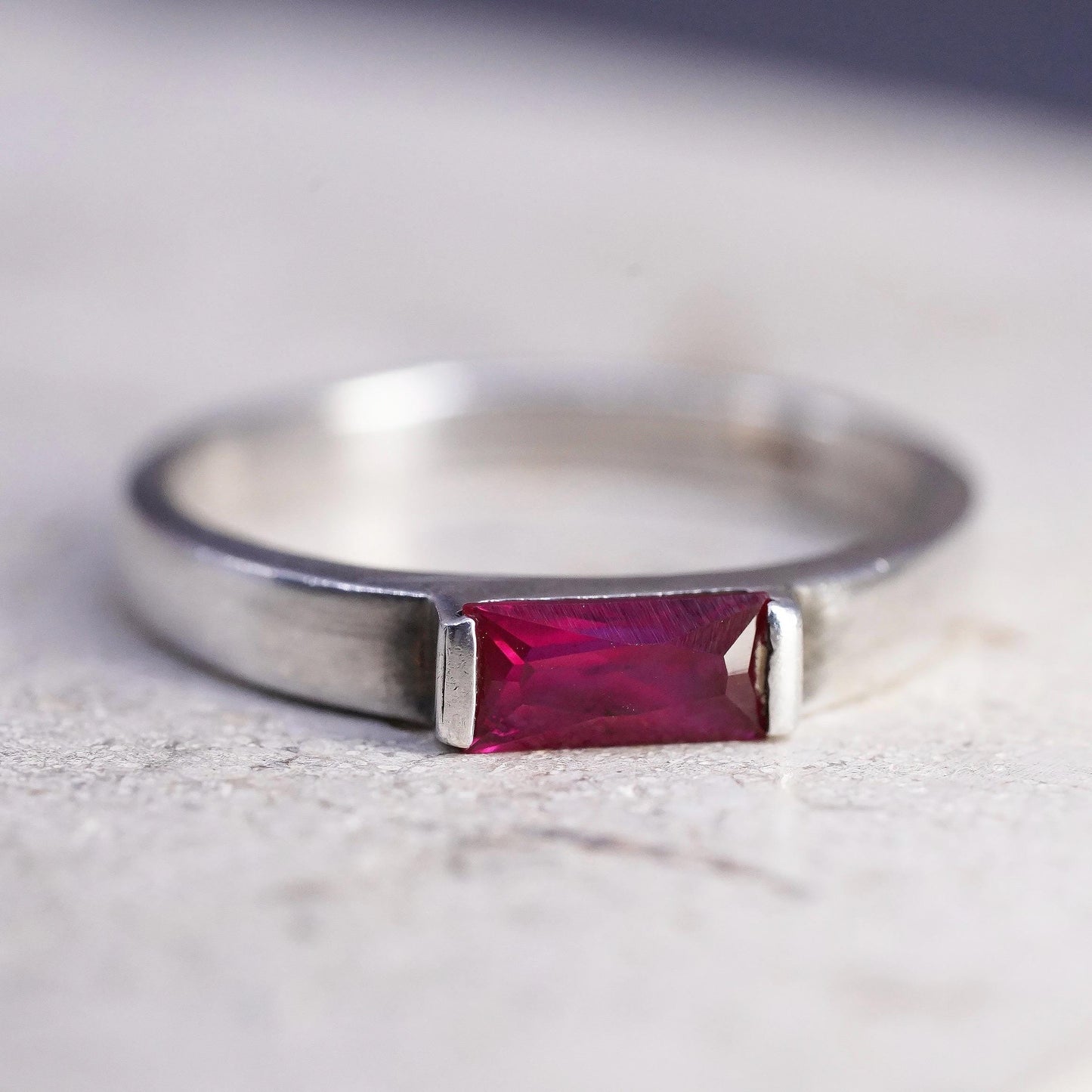 Size 7.25, vintage Sterling 925 silver handmade stackable ring with ruby inlay