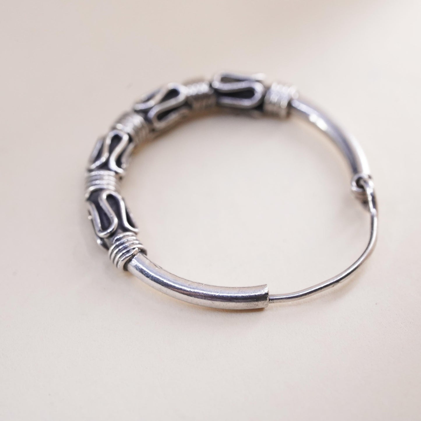 1", Vintage sterling silver loop single earring, textured wired hoop