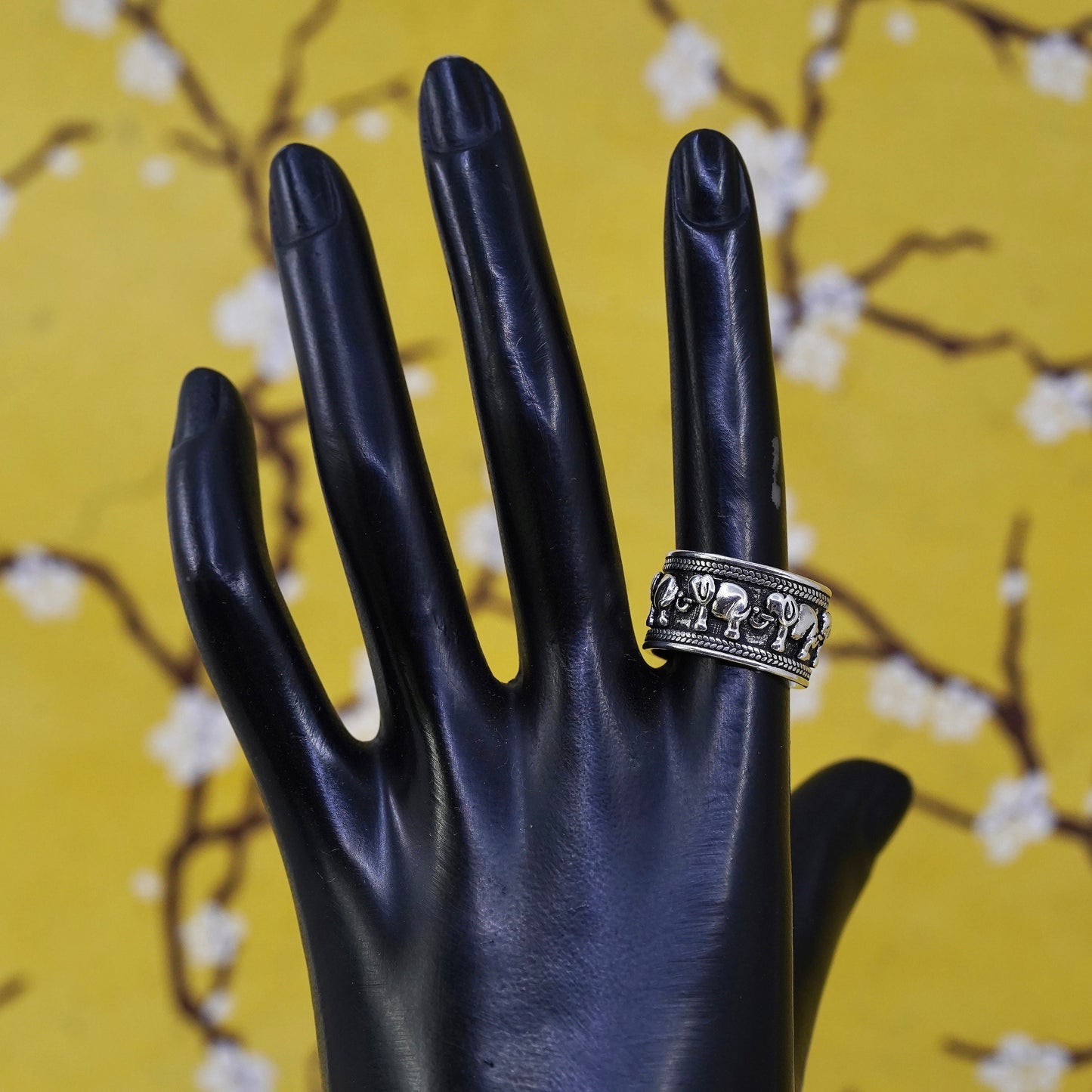 Size adjustable, vintage sterling silver handmade ring. 925 elephant band