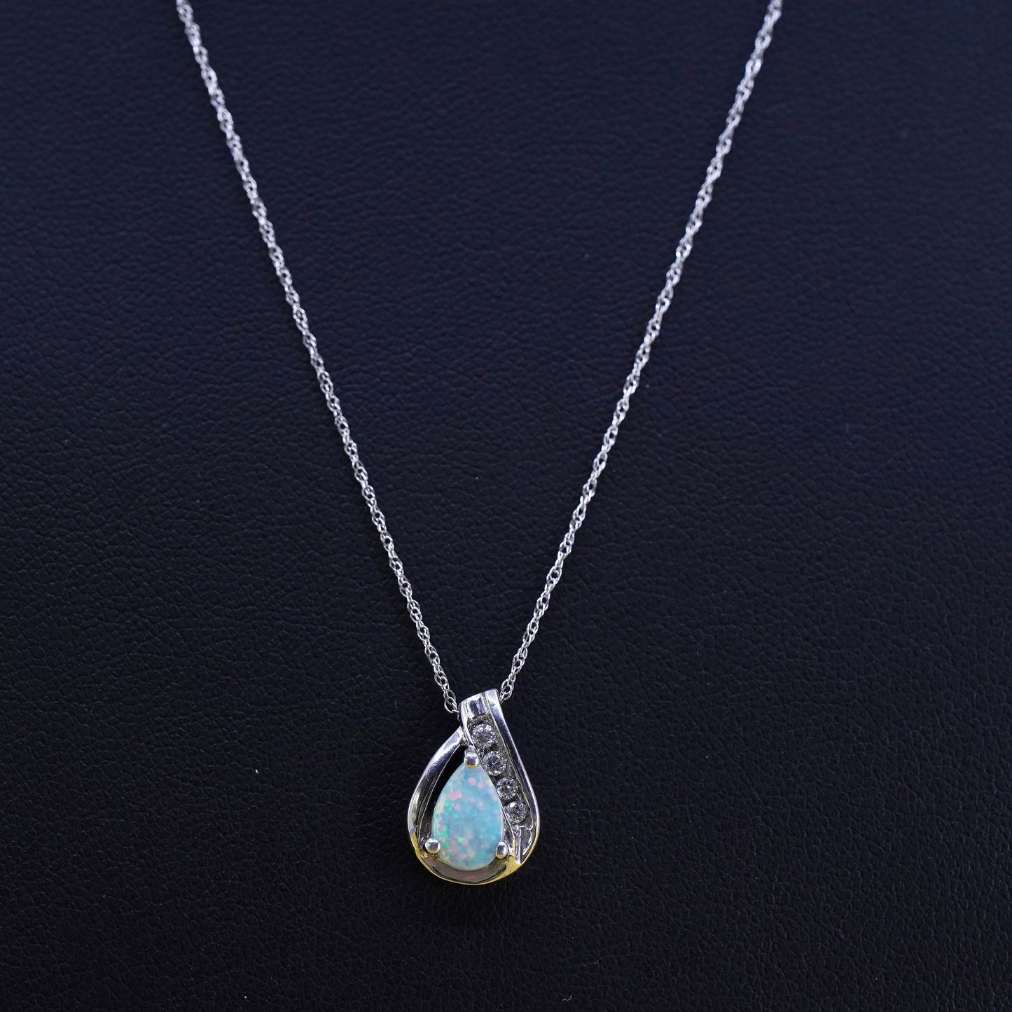 18”, vintage Sterling 925 silver necklace, circle chain teardrop opal pendant