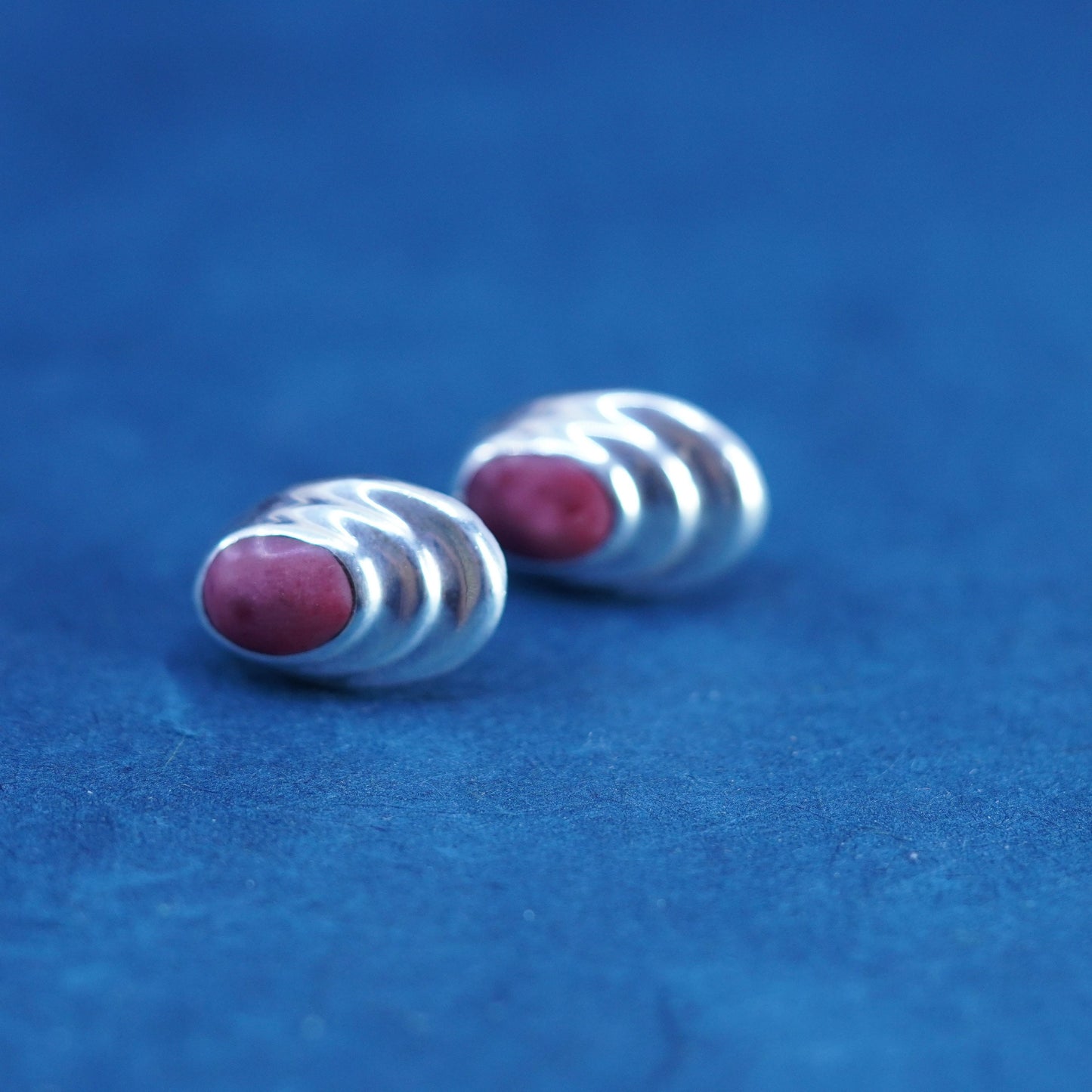 Southwestern Sterling silver earrings, 925 oval studs with coral inlay