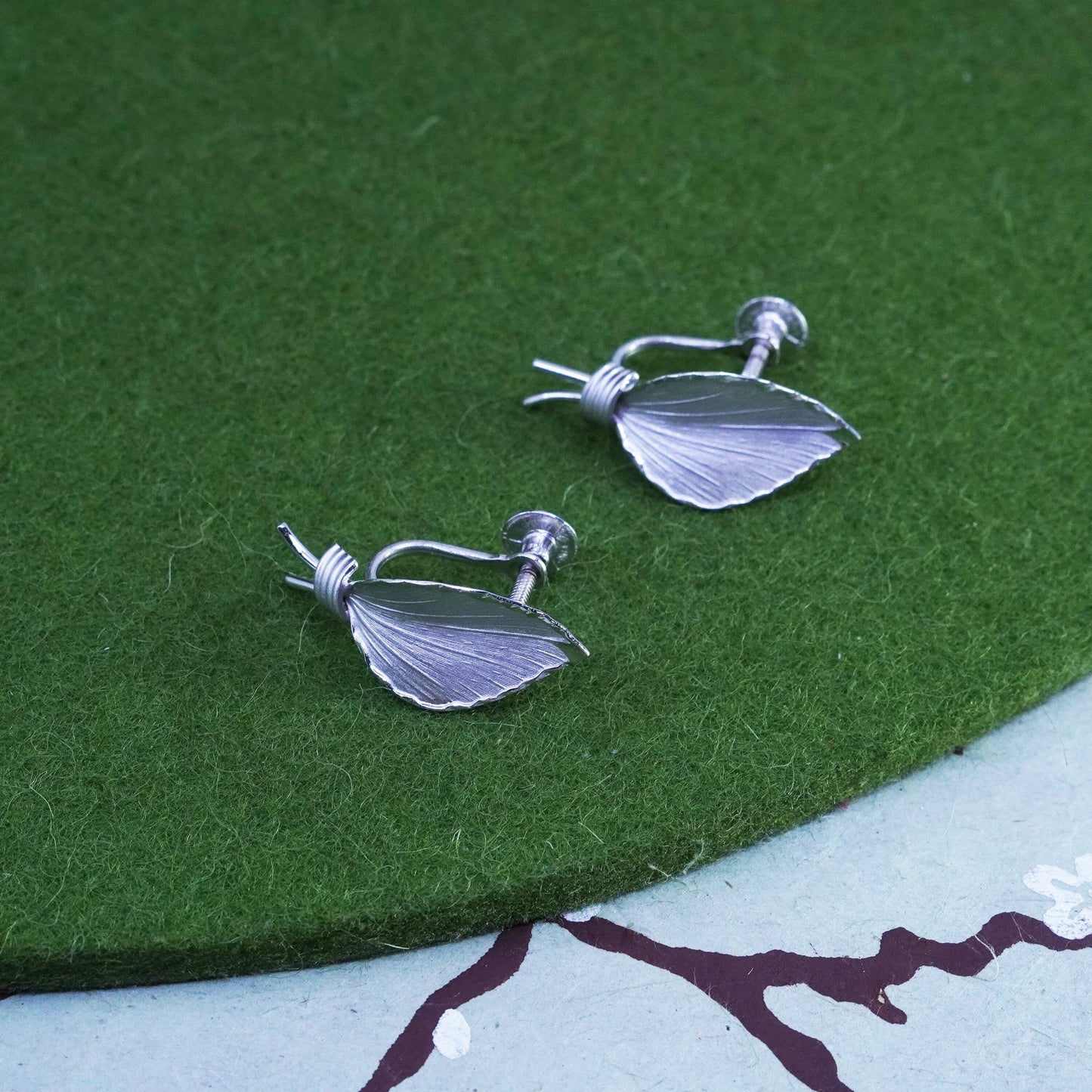 vtg bond boyd Sterling silver handmade earrings, 925 screw back leaf earrings