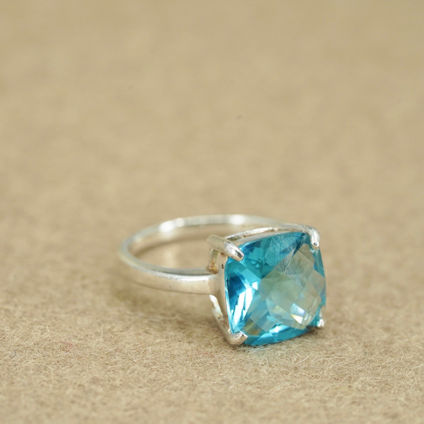 Size 7.25, vintage Sterling 925 silver band ring with checkerboard cut topaz
