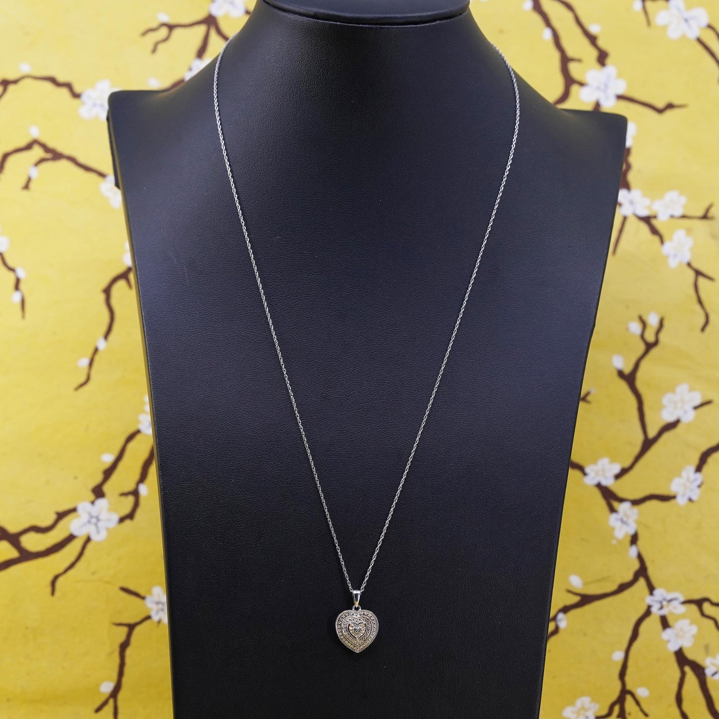 20”, sterling silver circle necklace with 925 genuine diamonds heart pendant