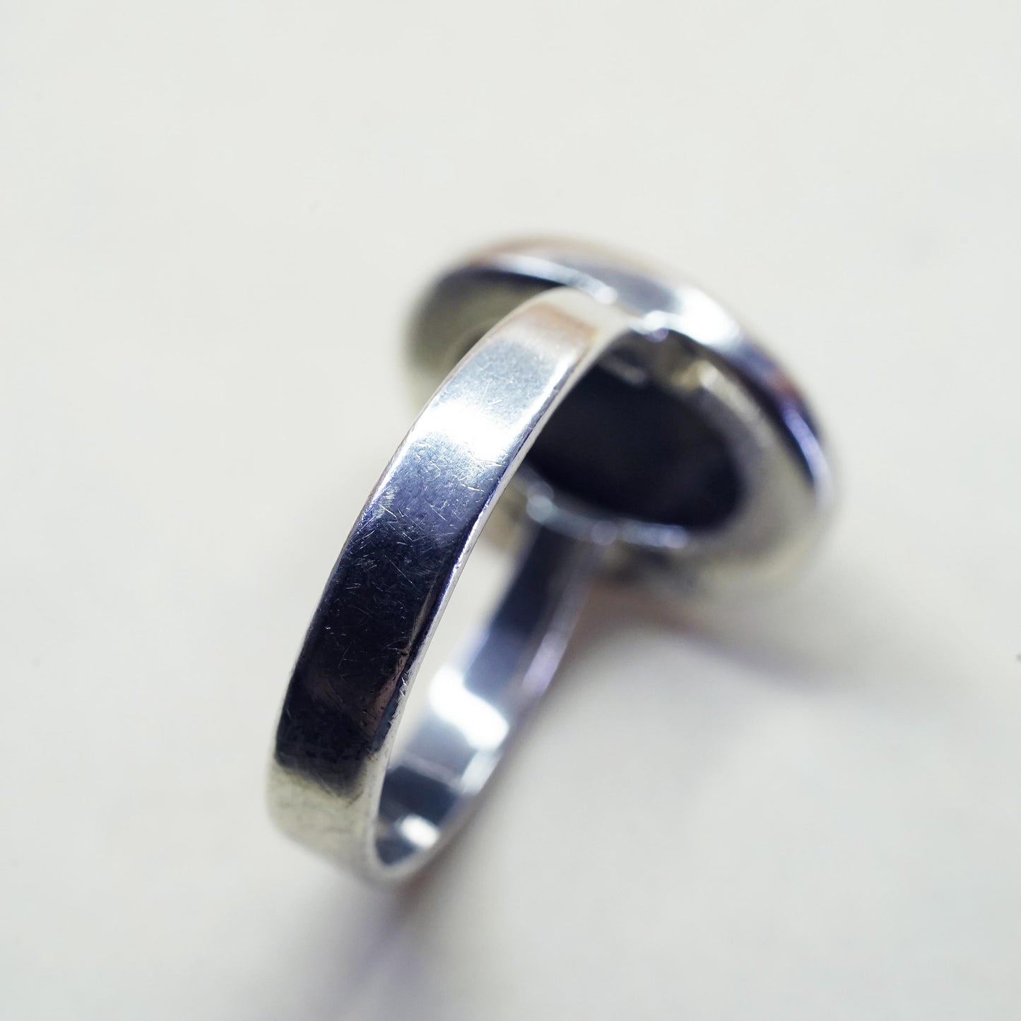 Size 9, Vintage sterling silver ring, 925 band w/ oval checkboard cut sodalite