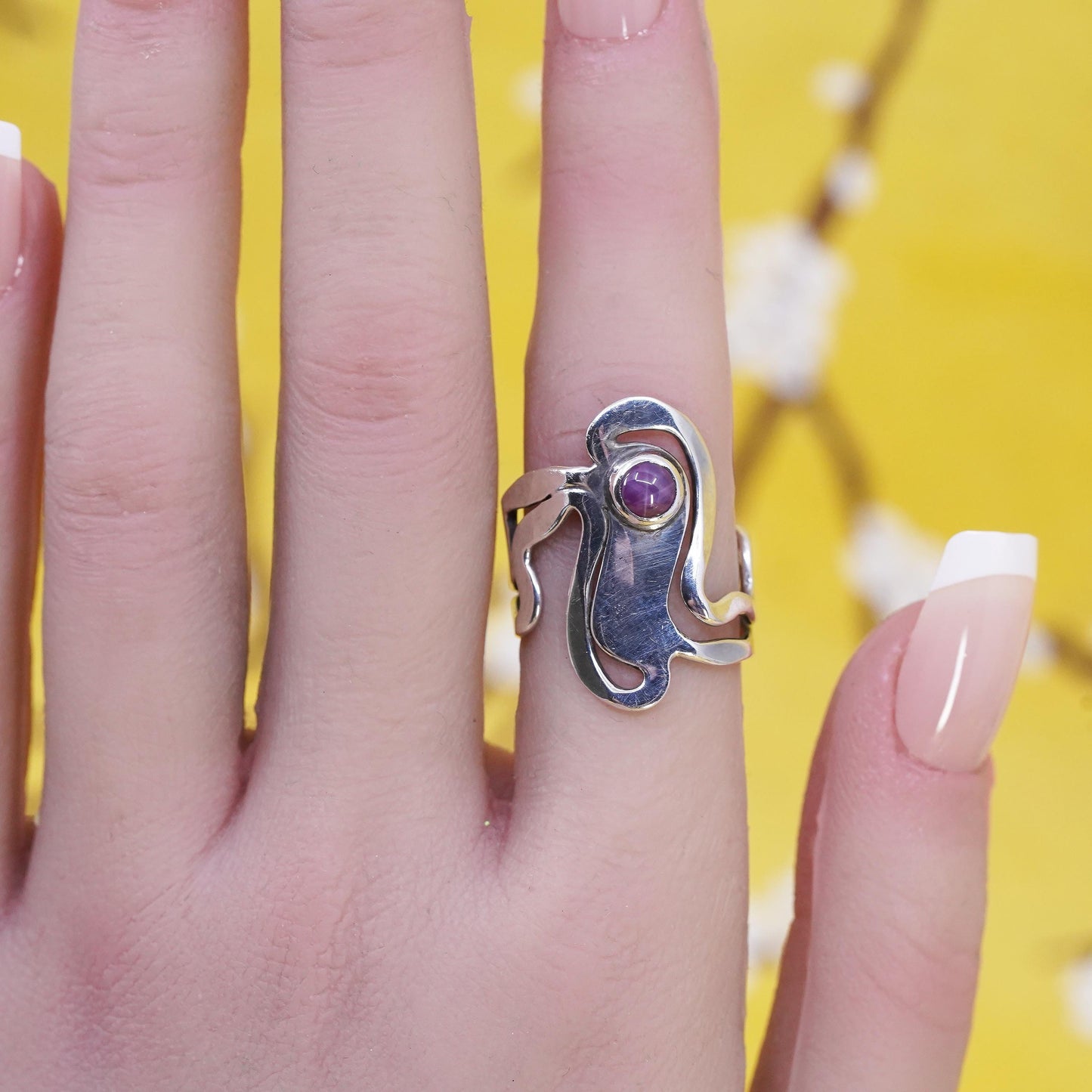 Size 6.75, Designer Comm Sterling 925 silver wide wavy ring pink star sapphire