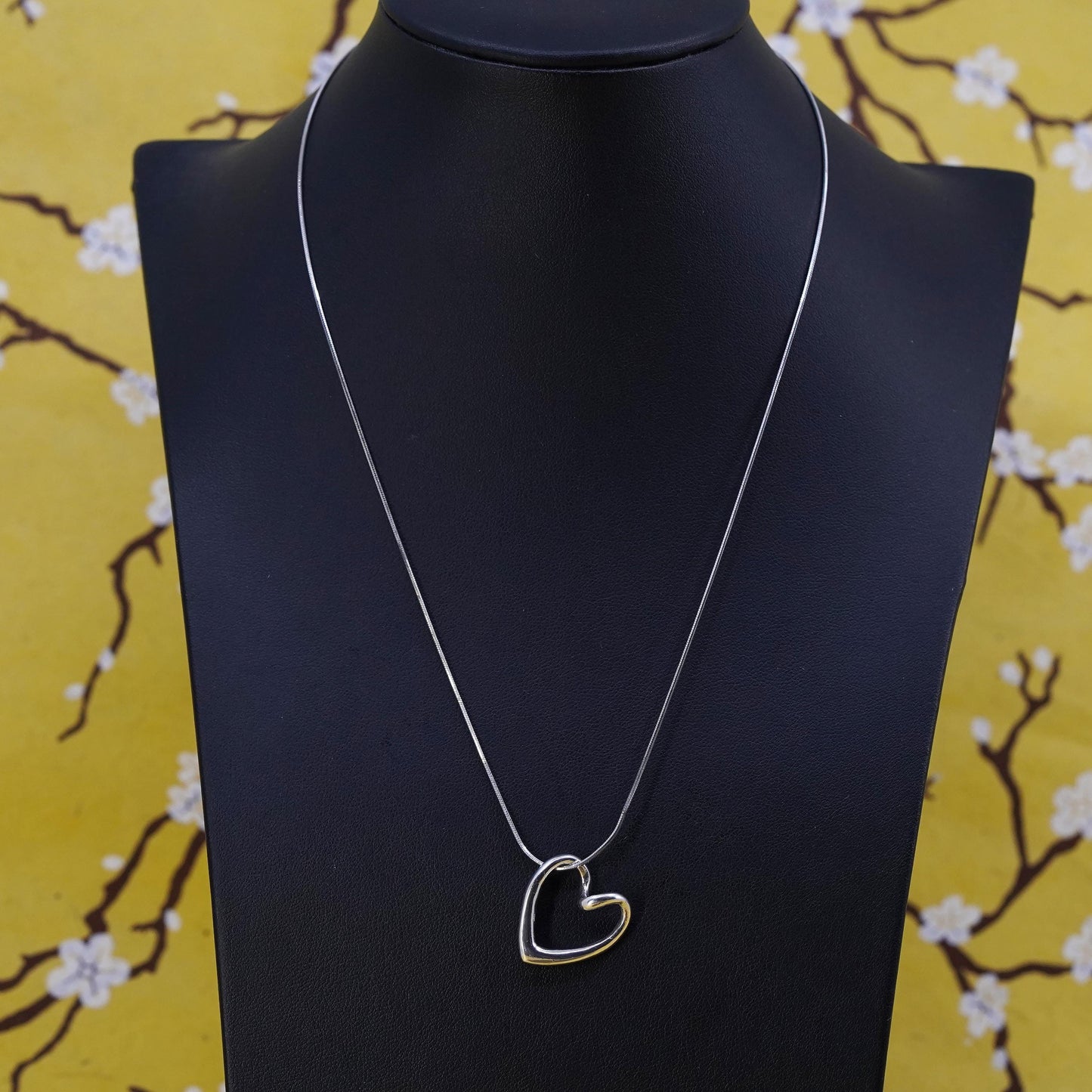 18", 1mm, vintage Sterling silver necklace, 925 snake chain with heart pendant