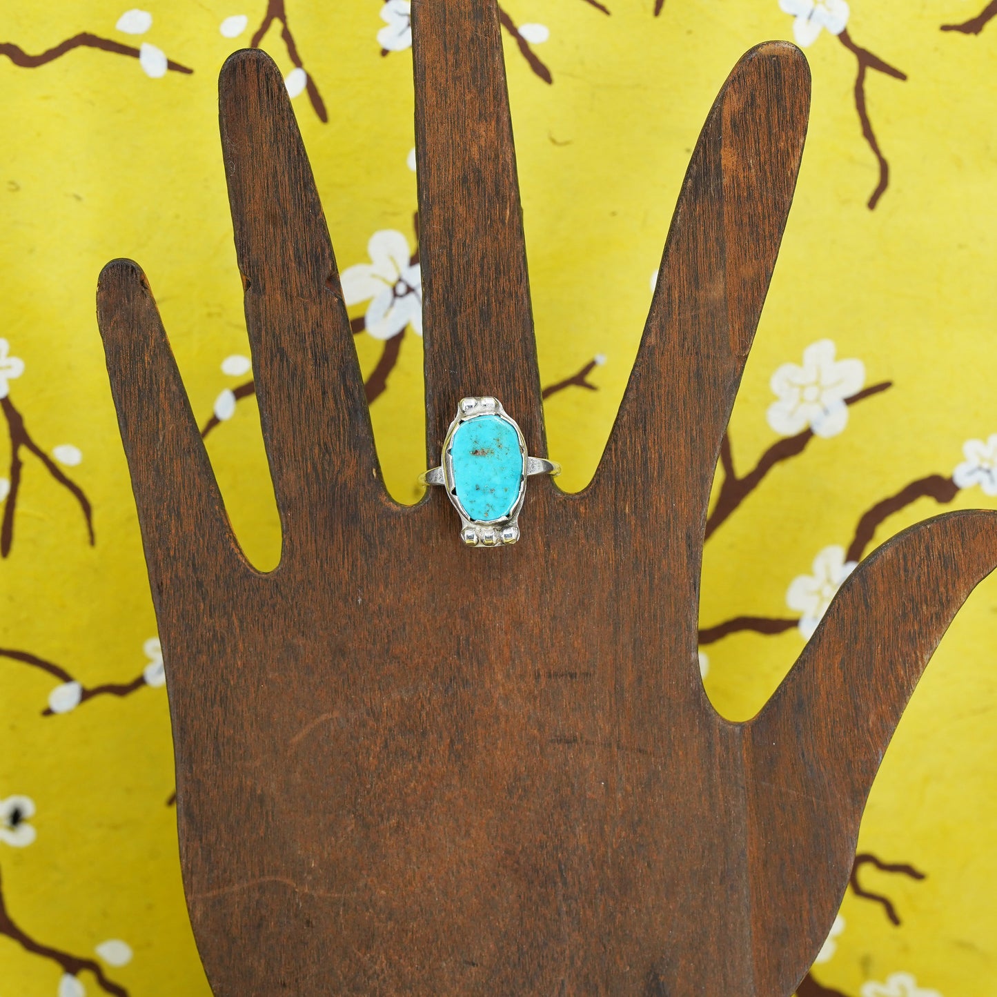 Size 8, vintage southwestern Sterling 925 silver handmade ring with turquoise