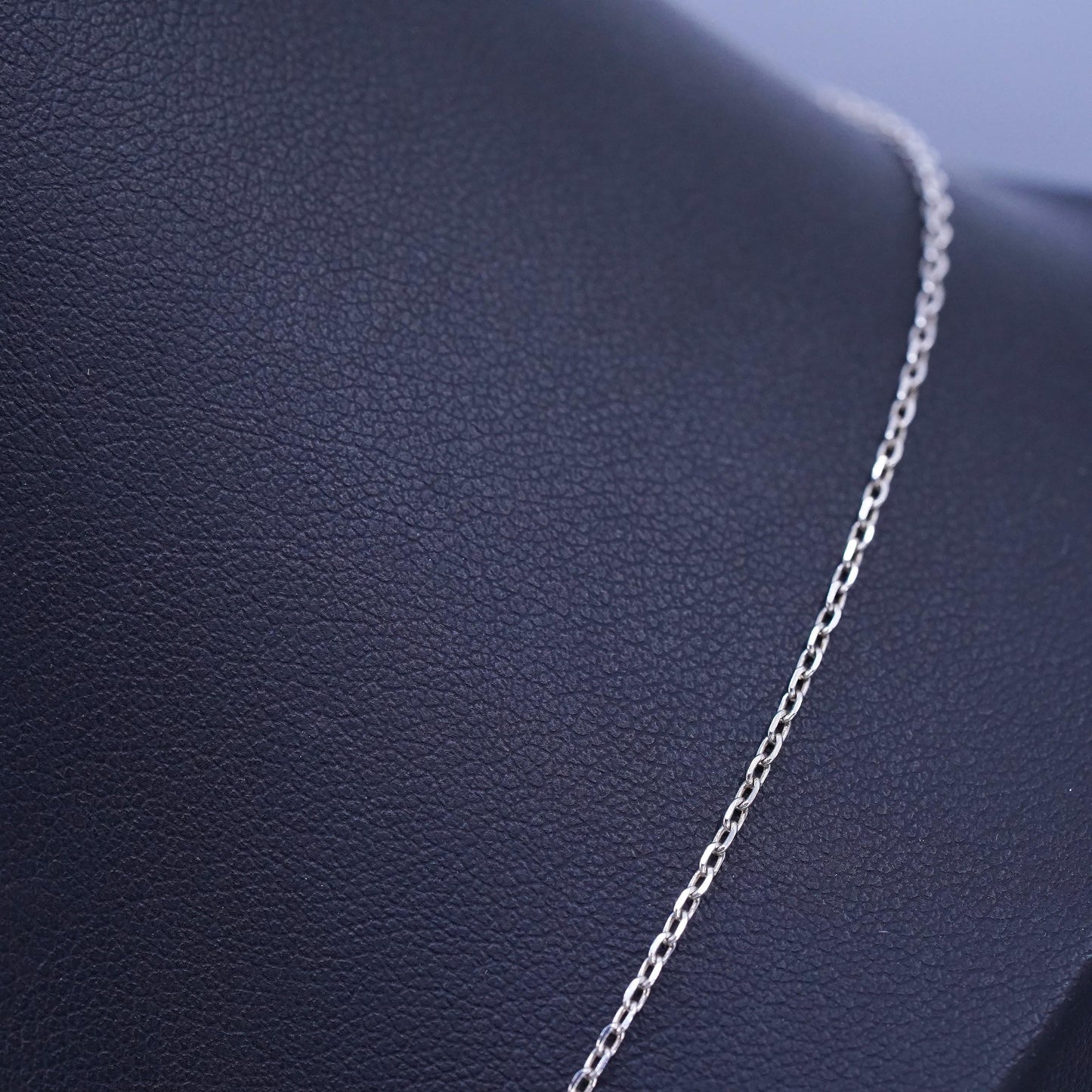 18” 1mm, vintage Italy Sterling 925 silver flatten circle chain necklace