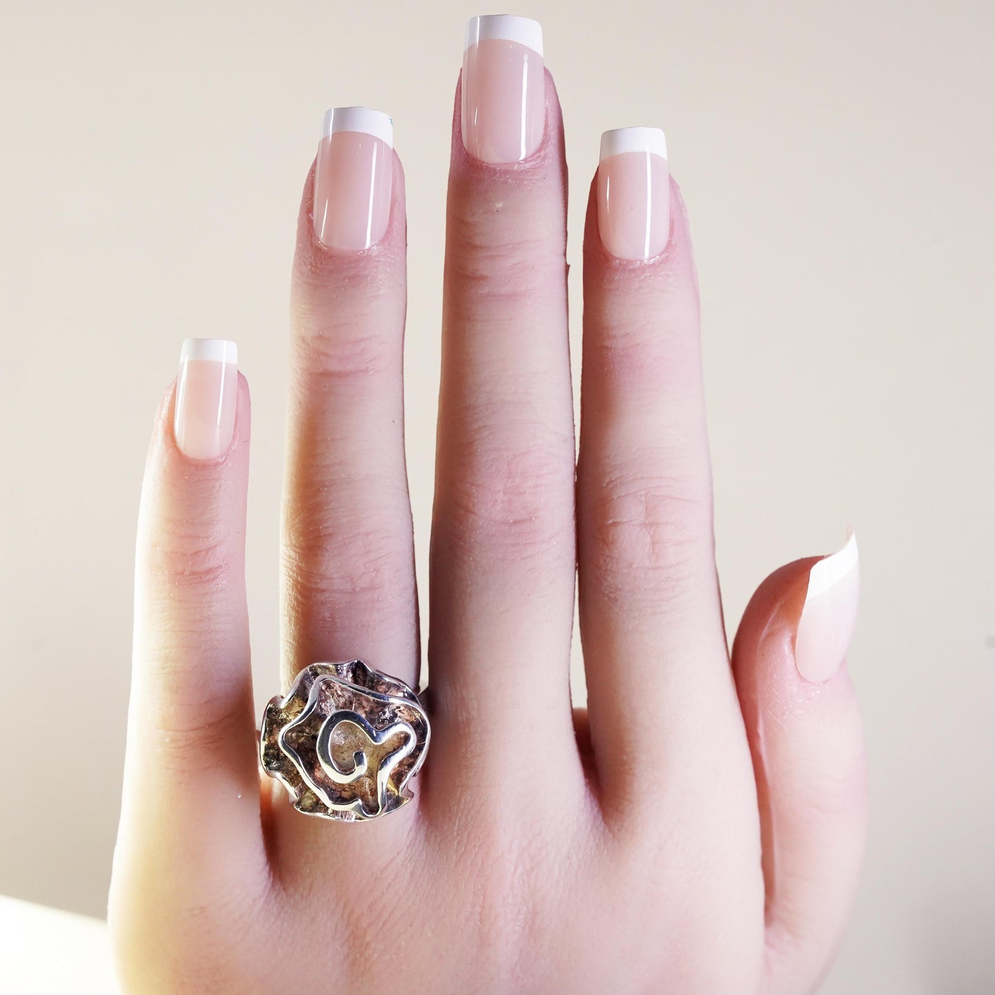 Size 8, vintage Sterling silver handmade ring, 925 abstract flower