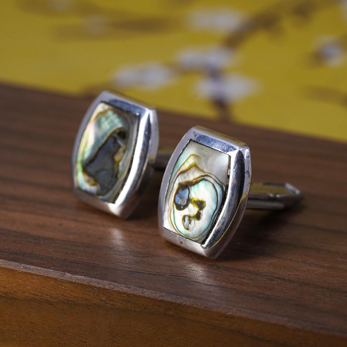 Vintage Mexican handmade sterling silver cufflink, 925 cuff link abalone inlay