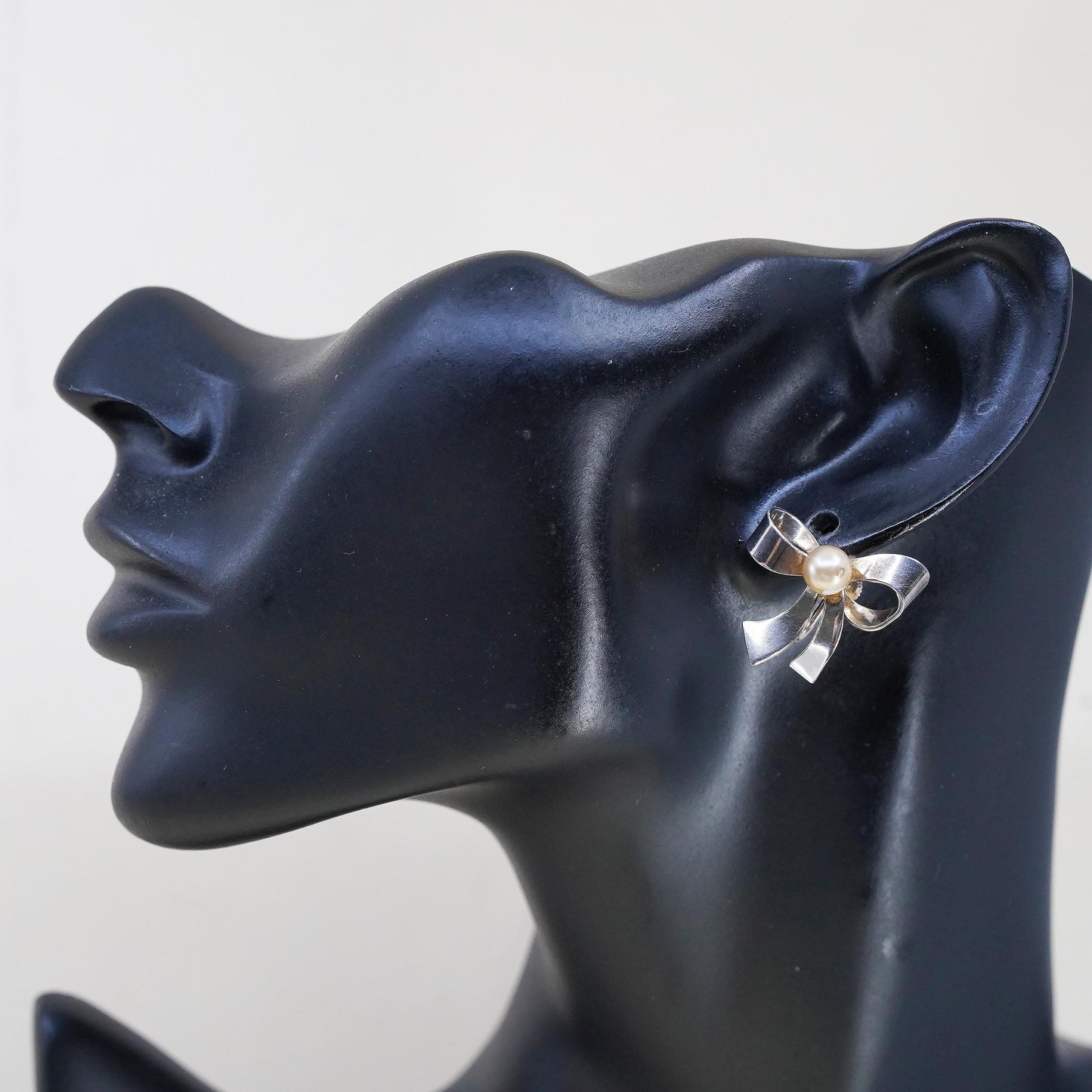 yellow gold plated Sterling silver ribbon bow tie earrings 925 screw back pearl