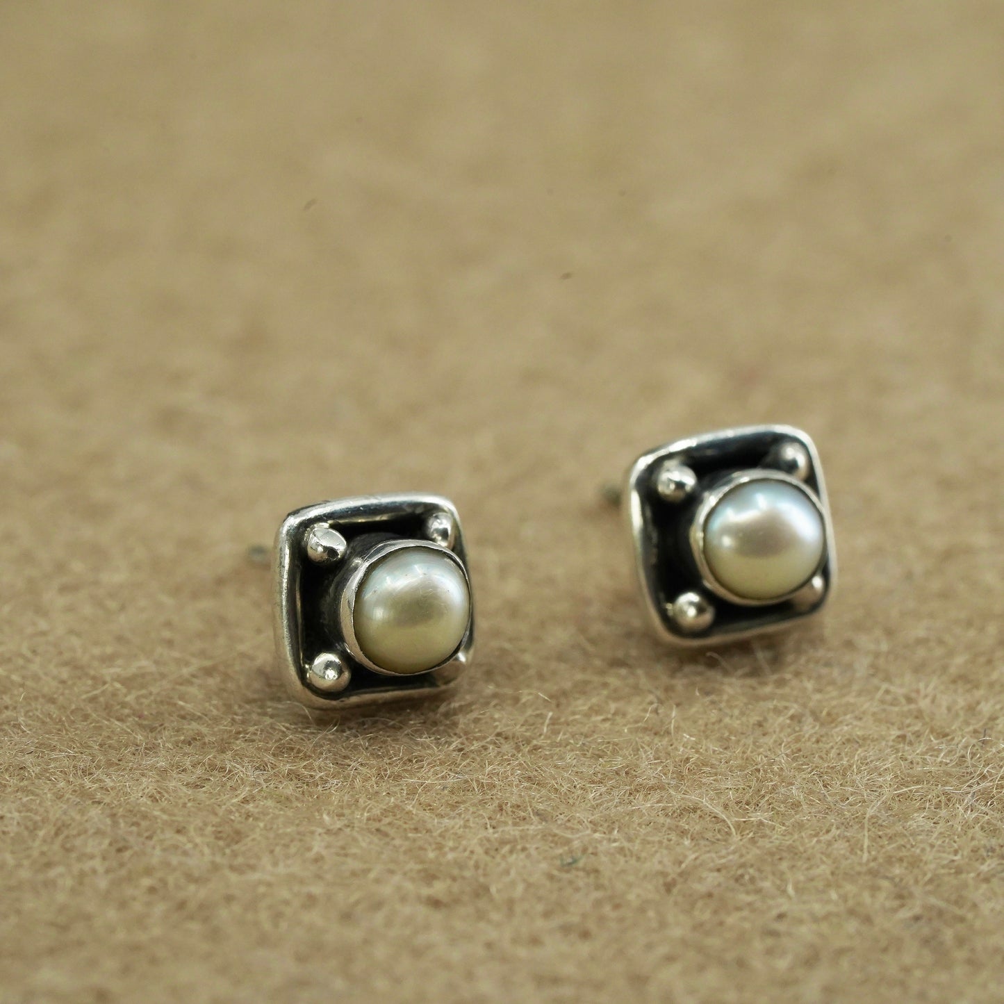 Vintage Sterling 925 silver handmade studs earrings with pearl