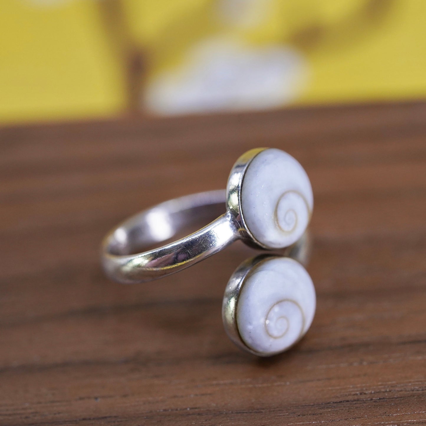 vintage Sterling 925 Silver Shiva eye wrap Ring | Mexican Jewelry, fossil shell