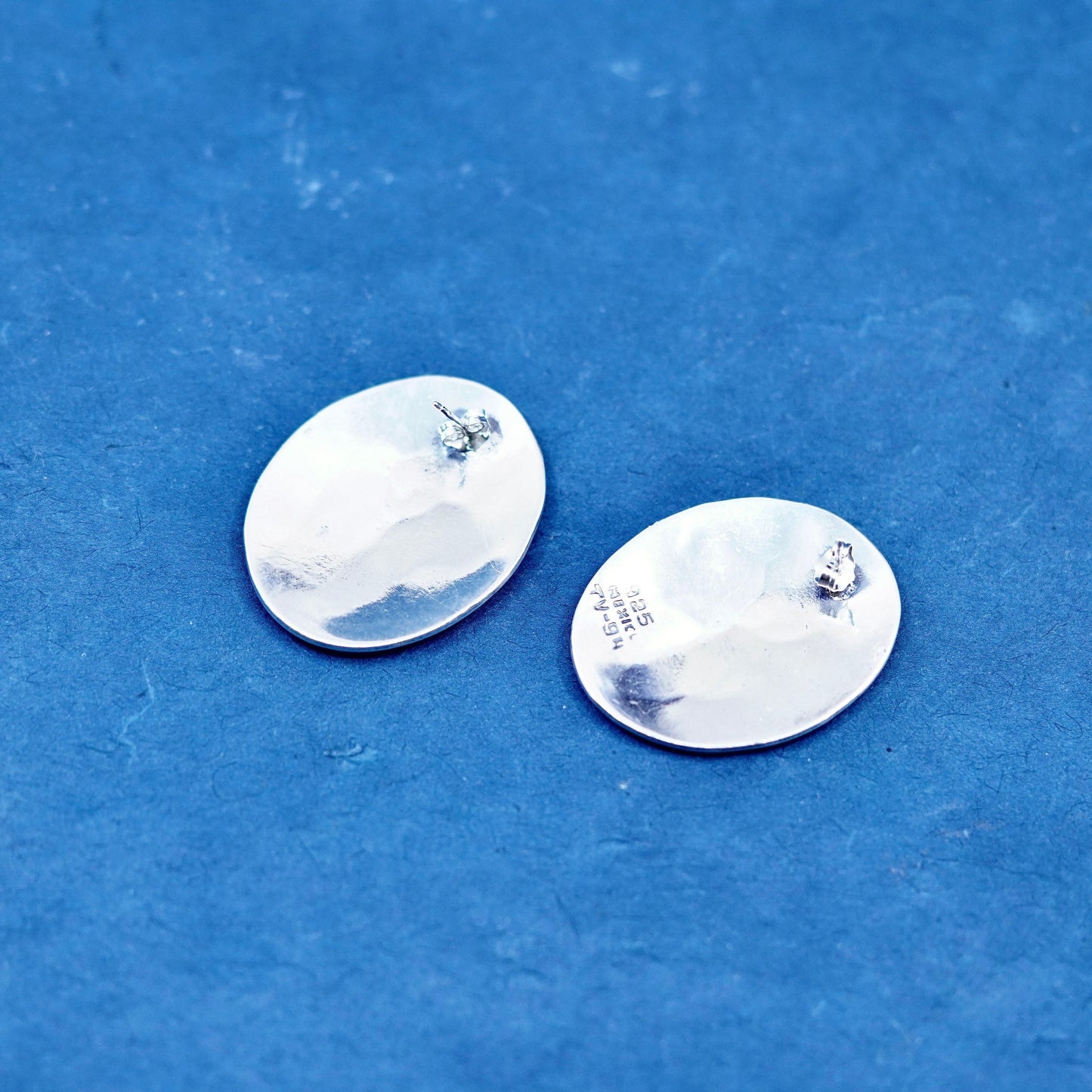 Vintage Mexico southwestern sterling silver handmade earrings, 925 oval studs