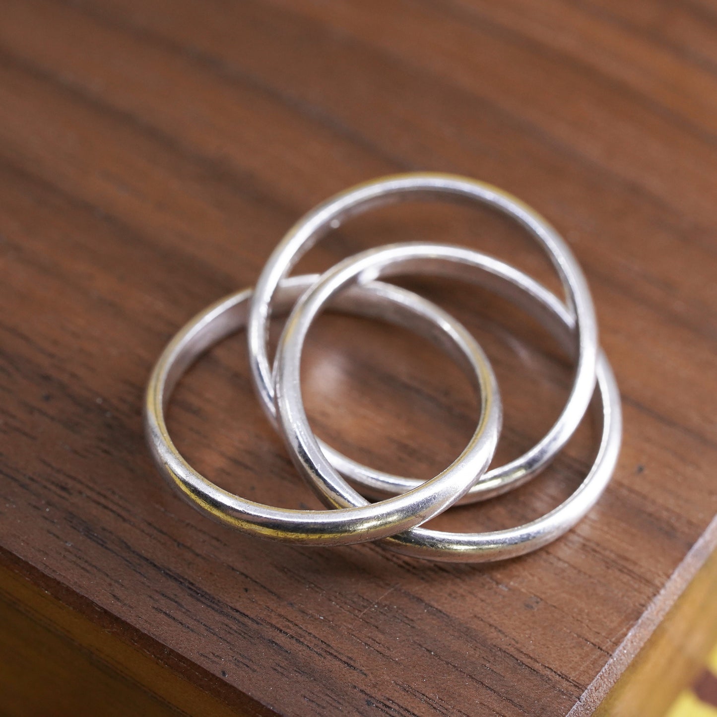 size 8, vintage Sterling silver handmade ring, 925 entwined band