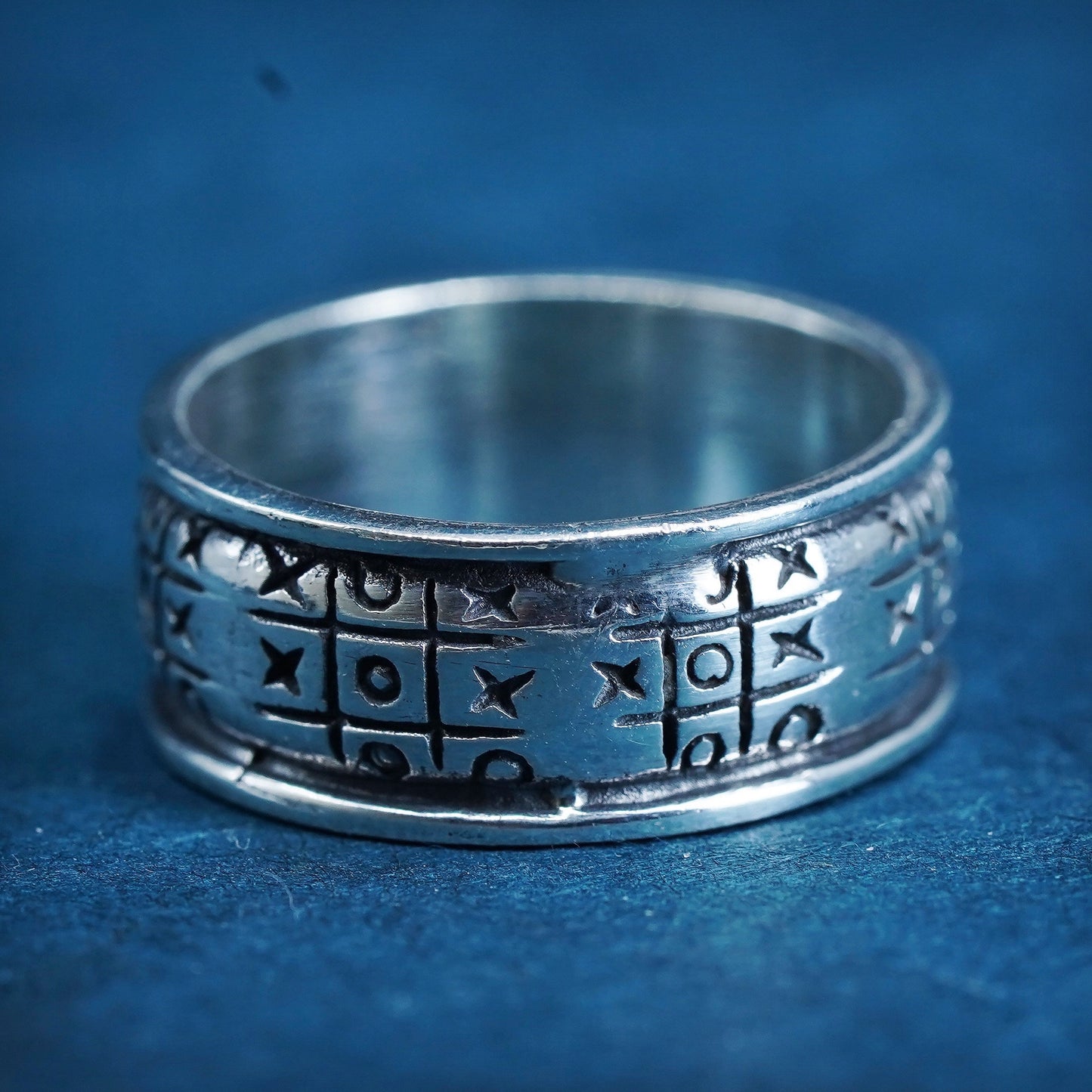 Size 6.25, vintage Sterling silver handmade XOXO textured ring, 925 band