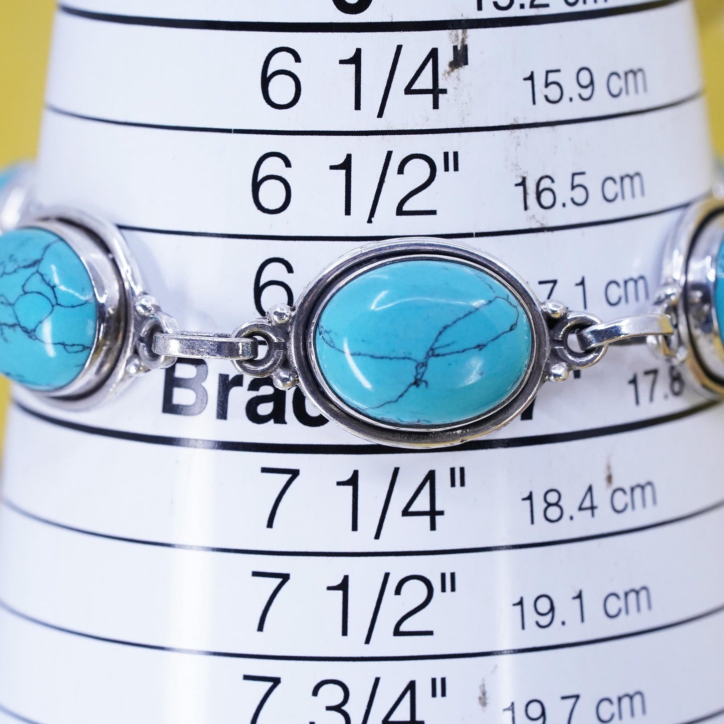 7", VTG Mexican Sterling 925 silver bracelet with turquoise and toggle closure