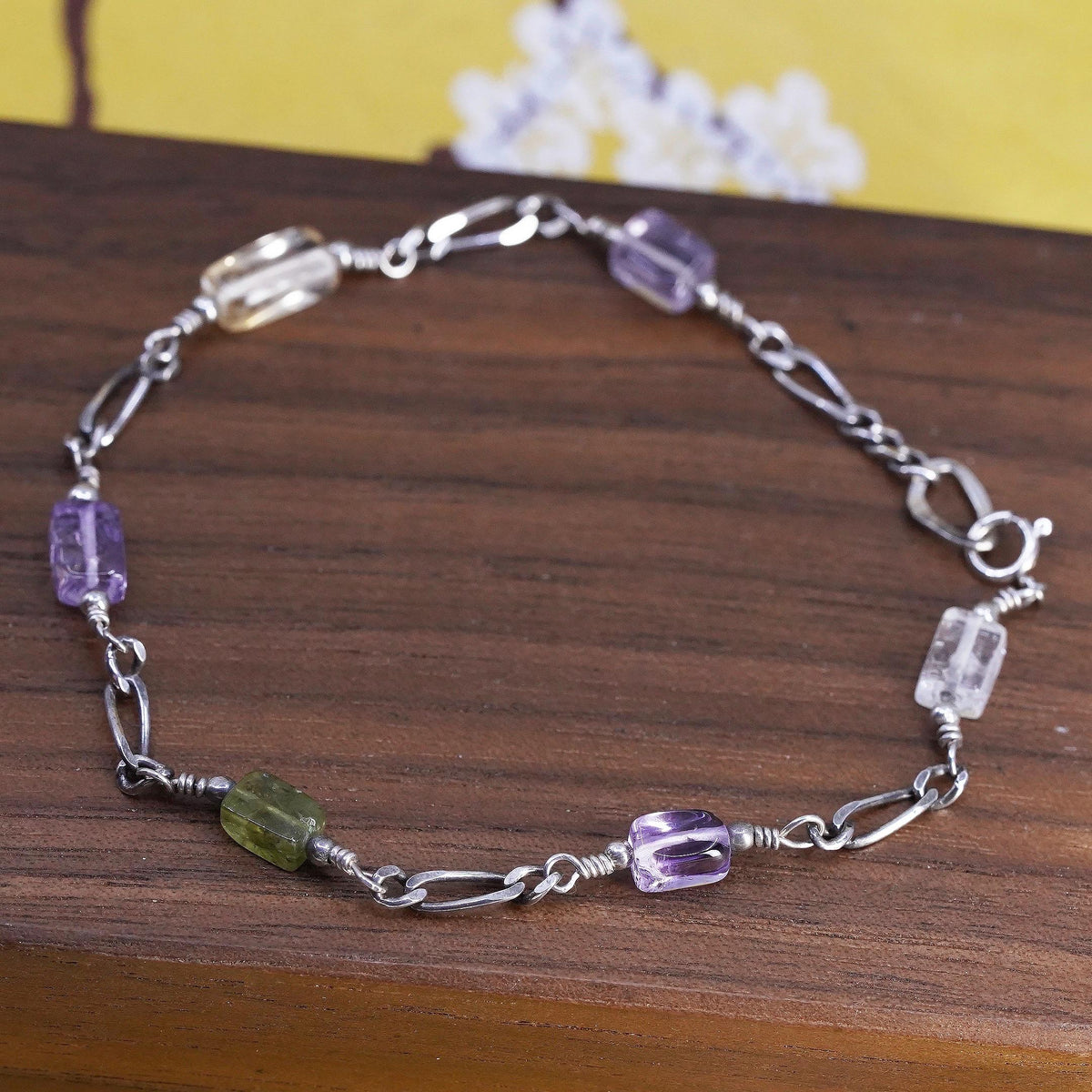 7", VTG Sterling silver handmade bracelet, multi color crystal beads bracelet
