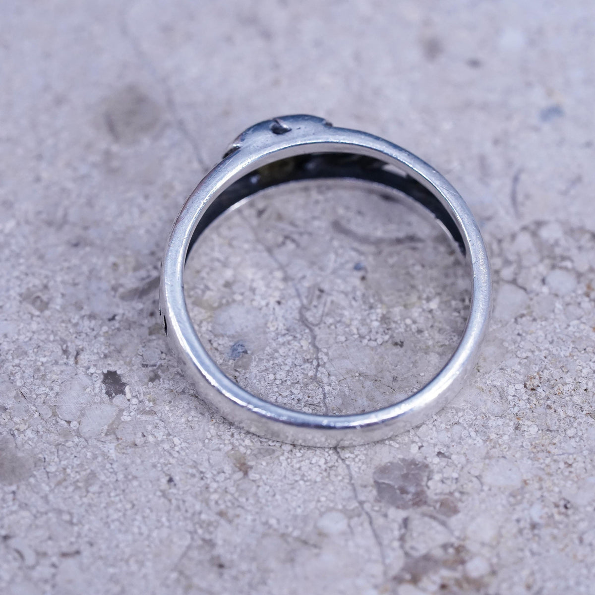 Size 5, vintage sterling silver handmade ring, 925 heart band