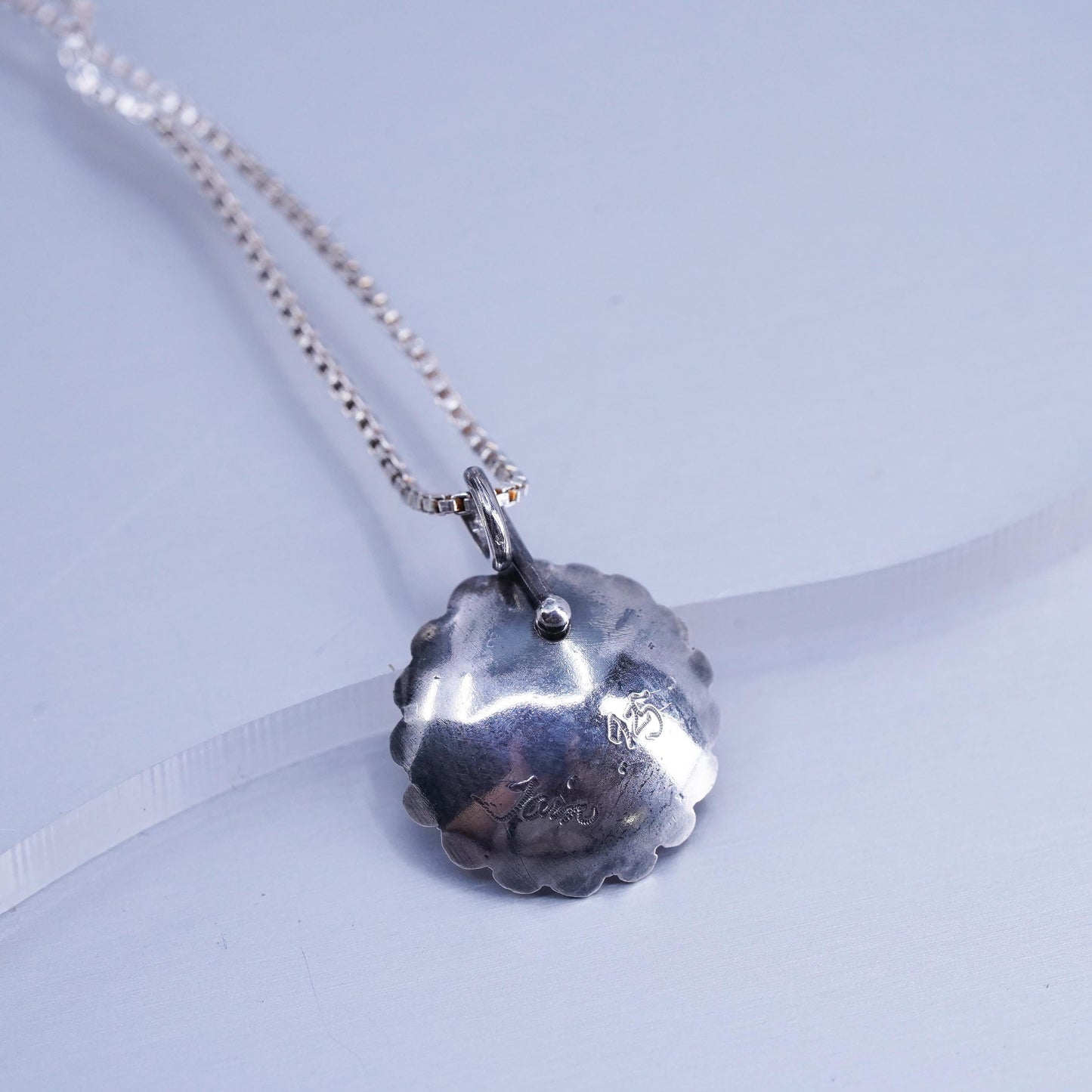20”, vintage Sterling 925 silver box chain necklace with disc pendant