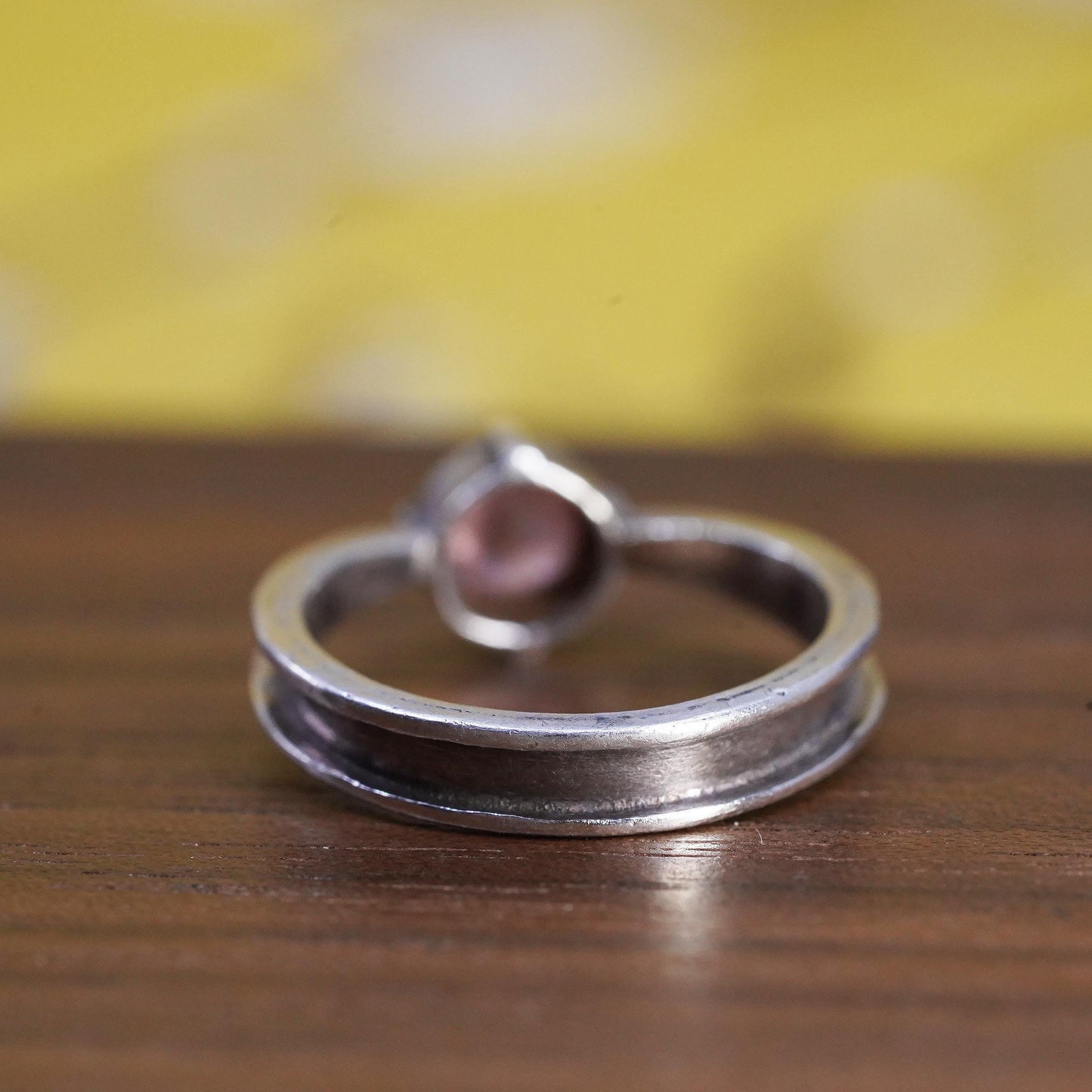 Size 5, vintage Sterling 925 silver handmade ring with pink crystal