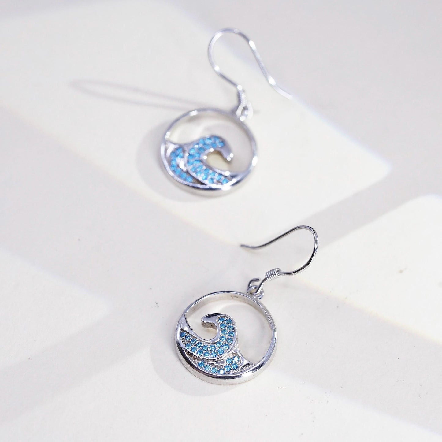 VTG Sterling silver handmade earrings, 925 ocean waves dangles cluster blue cz
