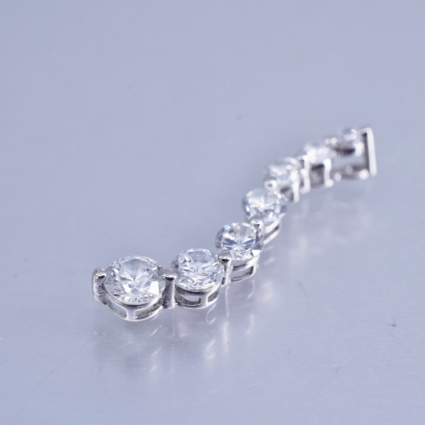 Vintage sterling 925 silver wavy pendant with cluster Cz