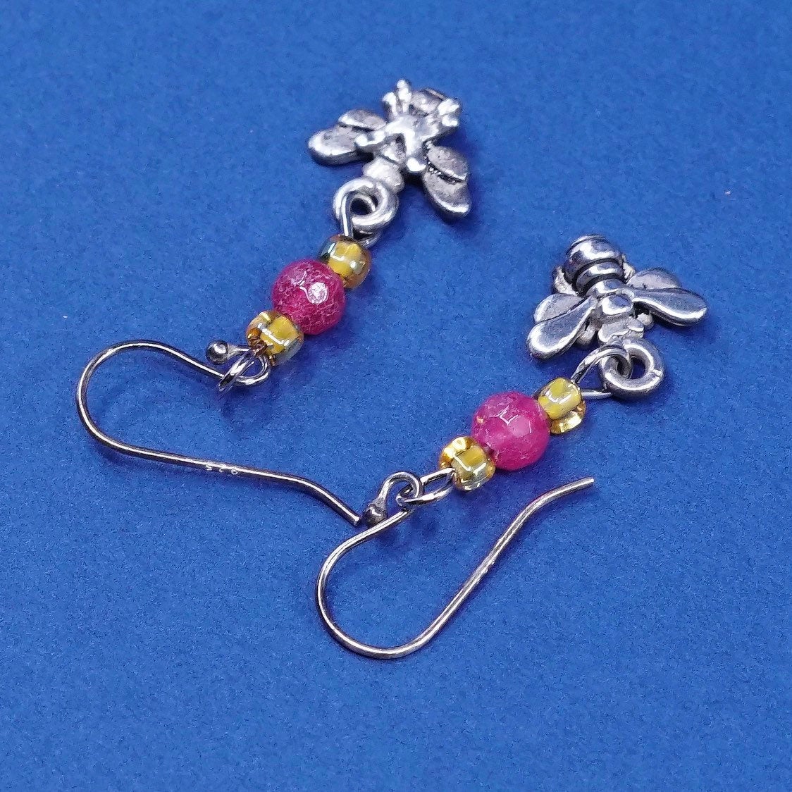 VTG sterling silver handmade earrings, 925 w/ ruby bead N bee dangle