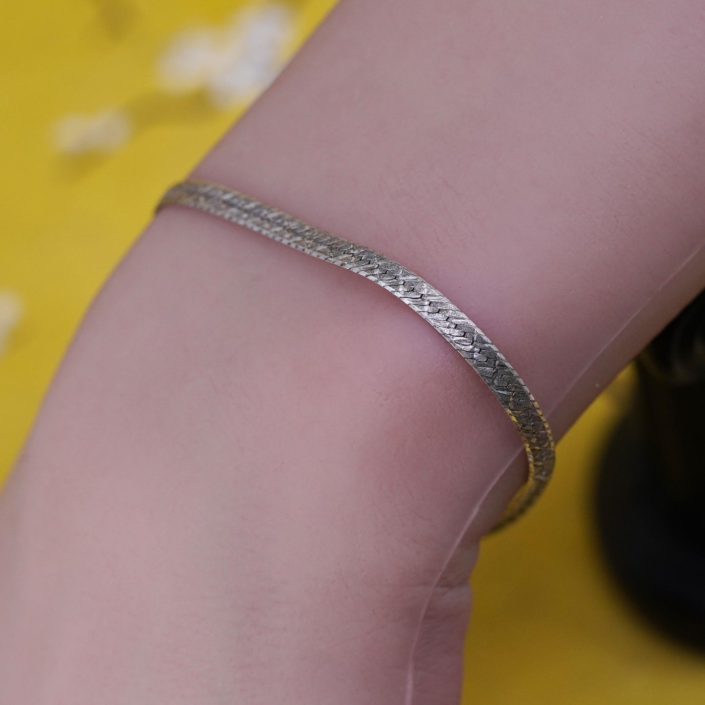6.75", Vintage Sterling silver textured herringbone bracelet, Italy 925 chain
