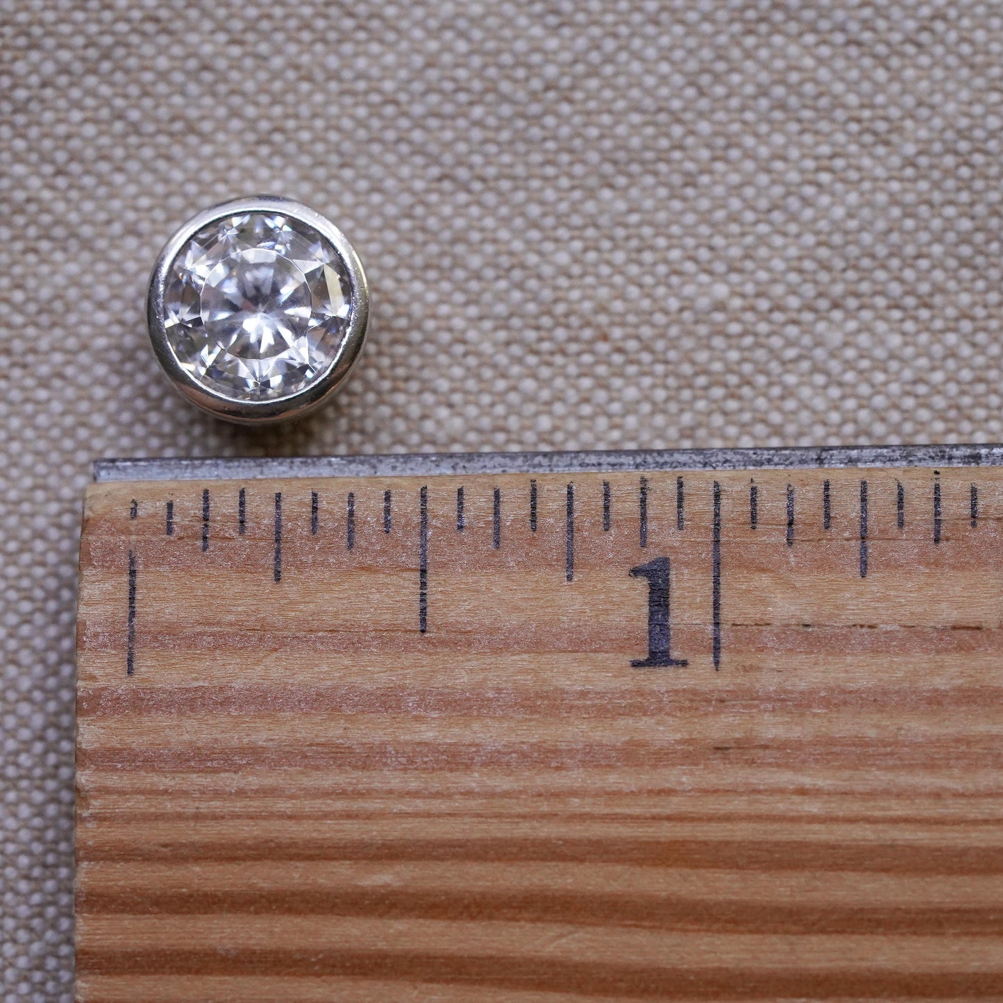 Vintage modern Sterling silver handmade pendant, 925 Circle with CZ