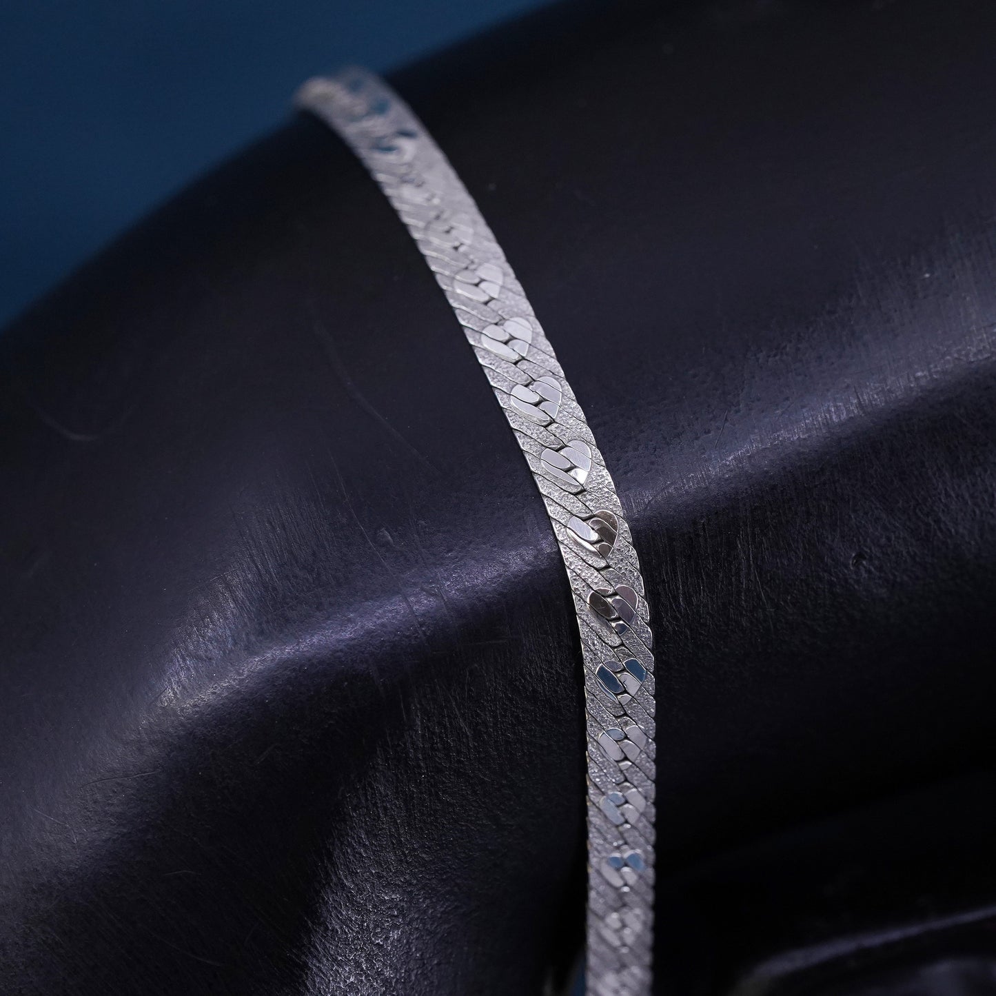 7”, Sterling silver handmade bracelet, heart textured 925 herringbone chain
