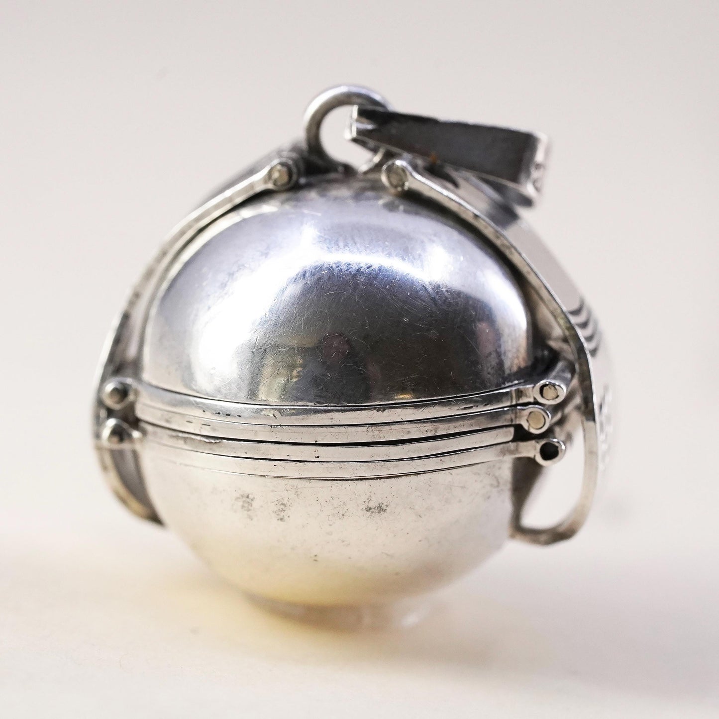 1", 1940s vintage Mexican sterling silver pendant, 925 6 photo locket ball