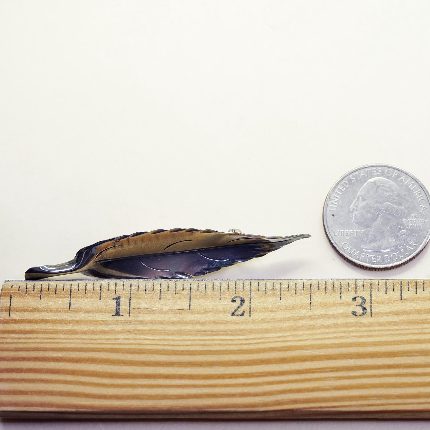 Vintage sterling silver leaf shaped brooch, fine 925 silver brooch