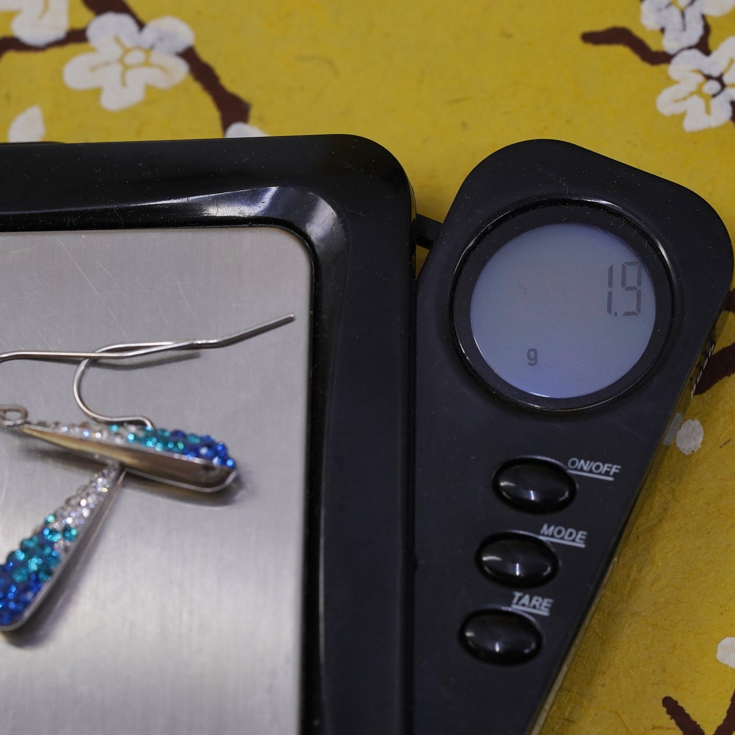 Vintage Sterling 925 silver handmade teardrop earrings with crystal