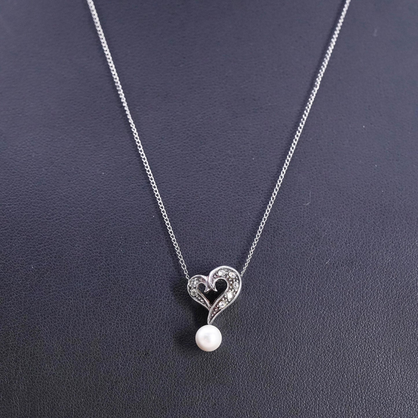 18", vintage Sterling silver necklace, 925 curb chain heart pearl cz pendant