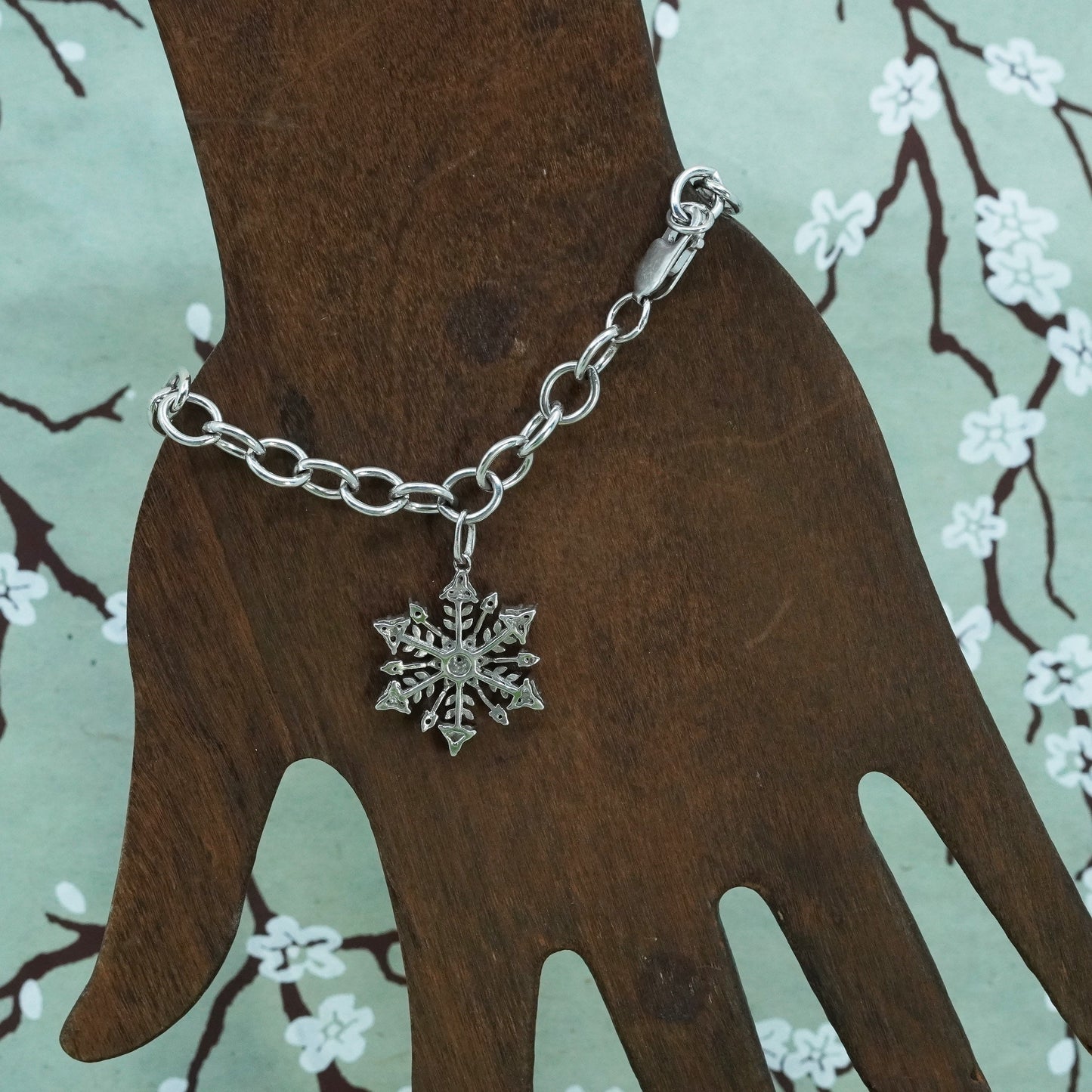 6.5”, sterling 925 silver circle link charm bracelet snowflake charm diamond