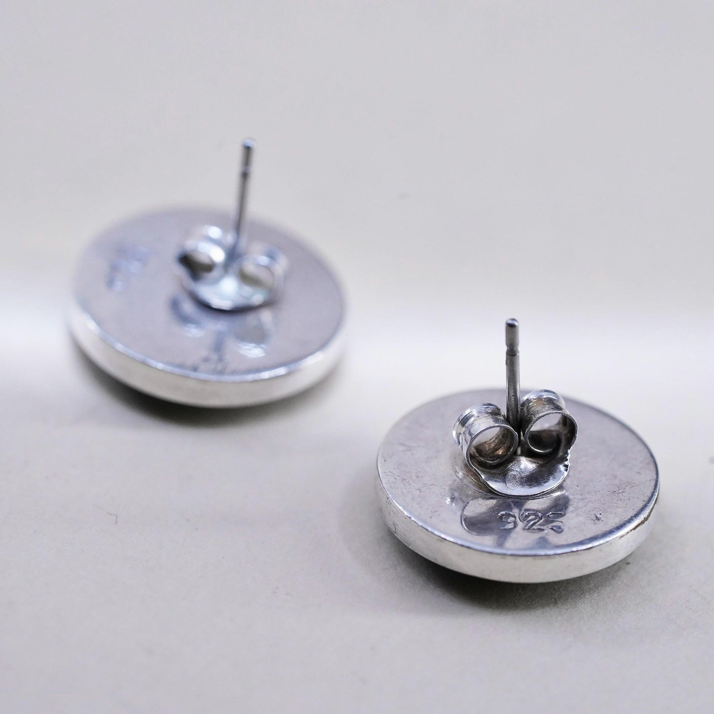 Vintage southwestern Sterling silver handmade earrings, 925 round studs w/ onyx