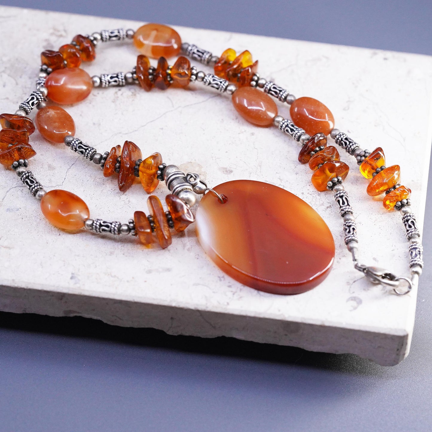 18", vintage Sterling silver necklace, 925 Amber chain teardrop agate pendant