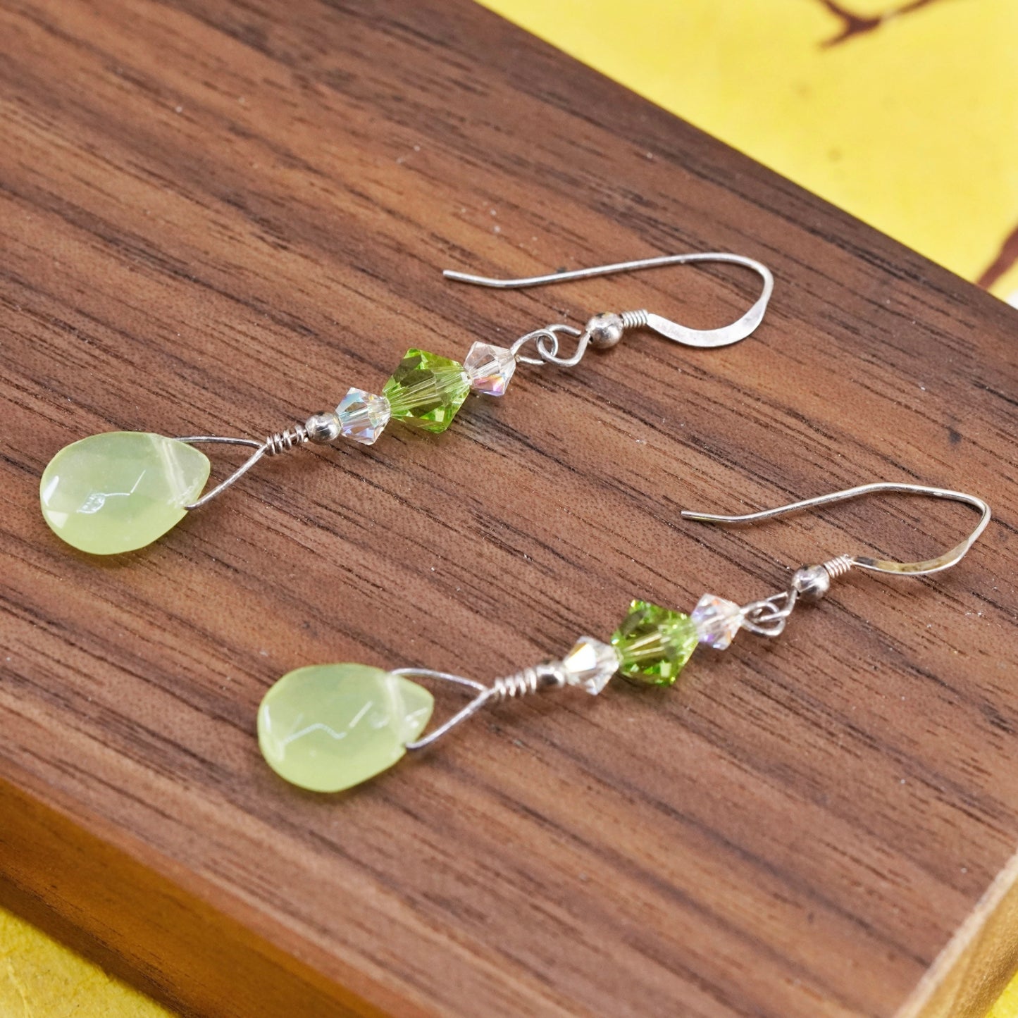 vintage Sterling 925 silver earrings with teardrop jade