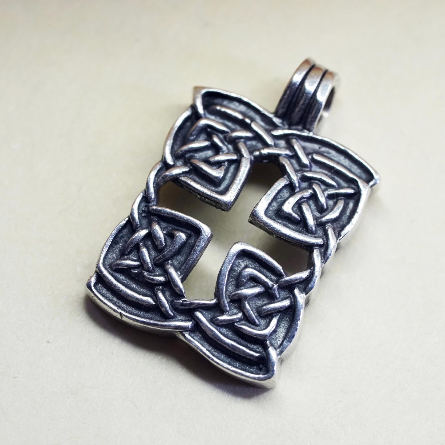 vintage sterling silver handmade pendant, 925 silver Irish Celtic knot charm