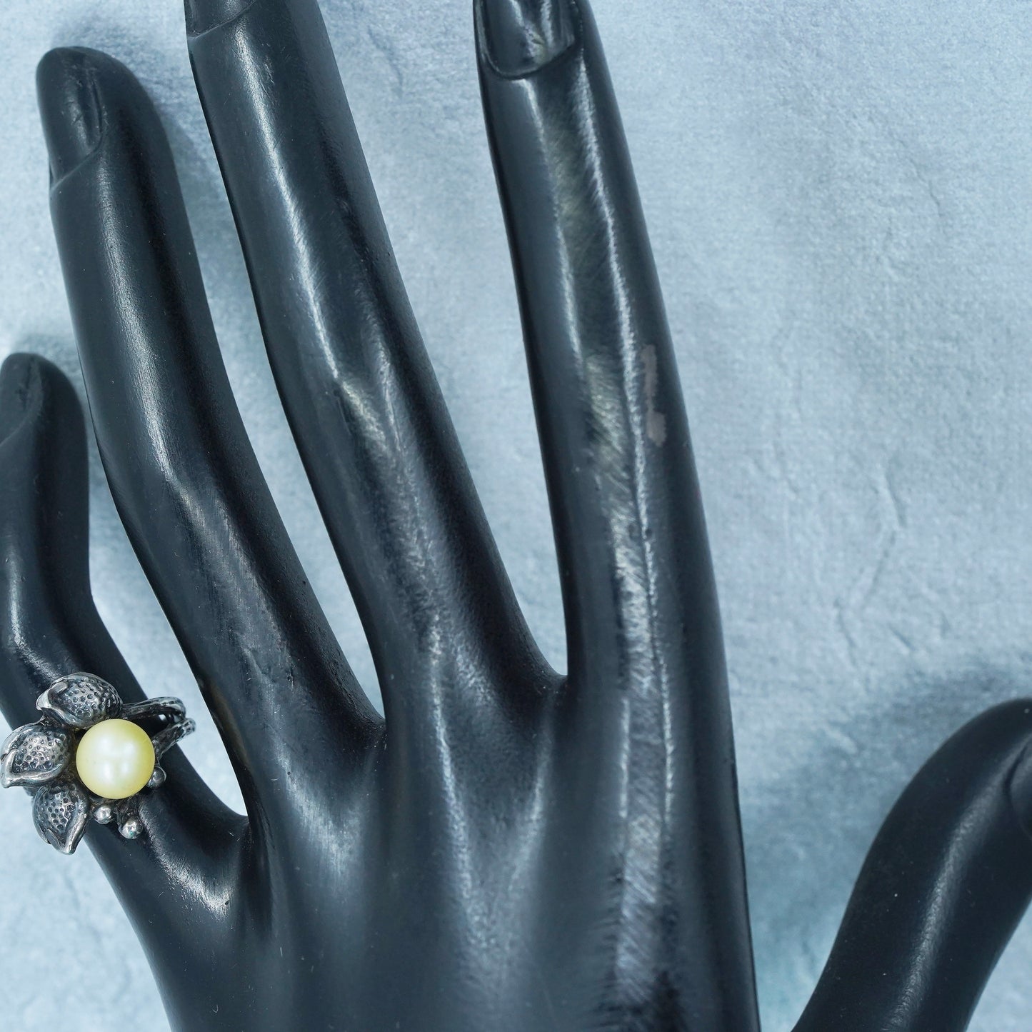 Size 3, vintage Sterling 925 silver handmade Lily flower ring with pearl