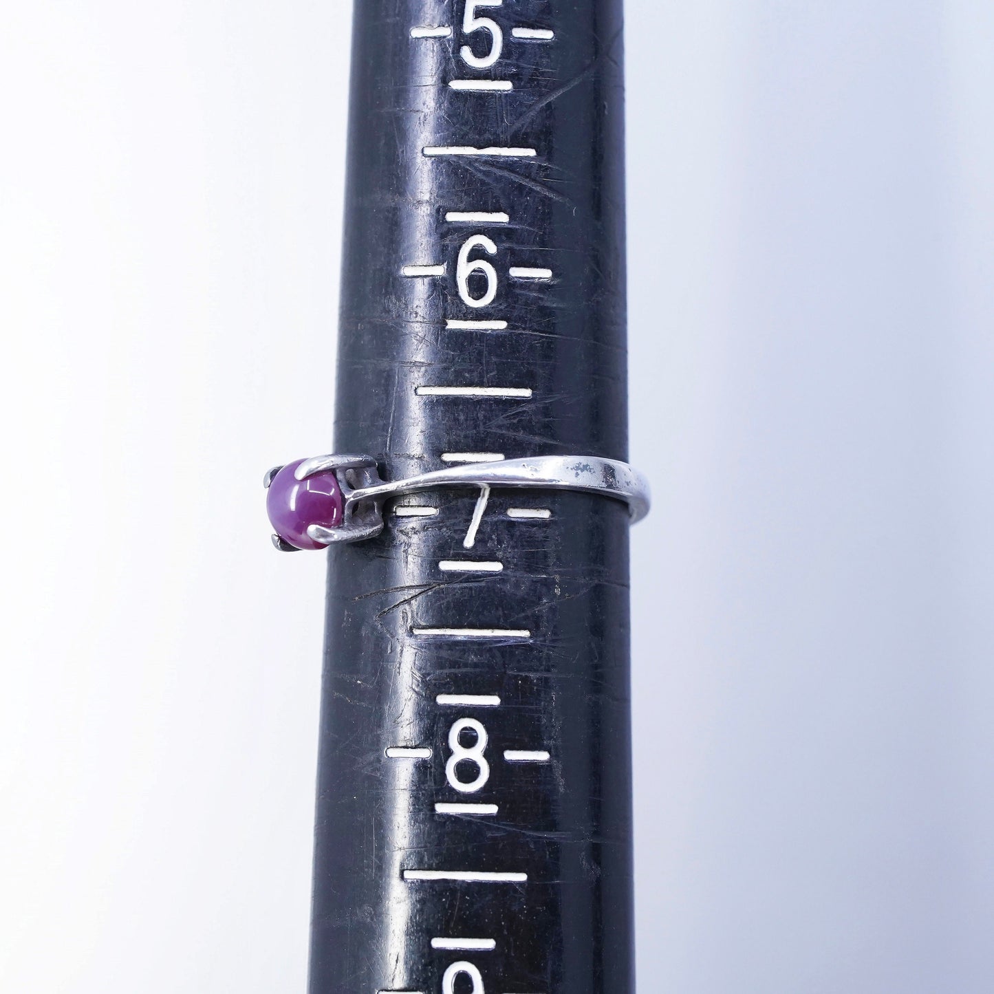 Size 7, vintage Sterling 925 silver handmade stackable ring with star ruby