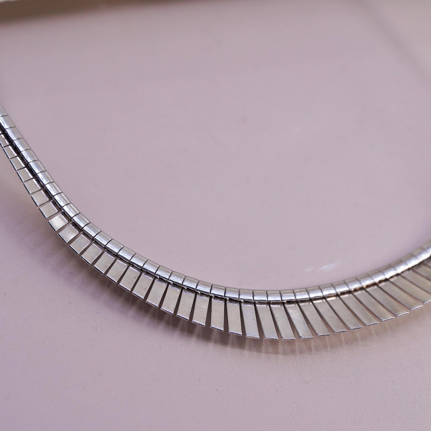 17", vintage Italian Sterling silver necklace, 925 herringbone Cleopatra chain